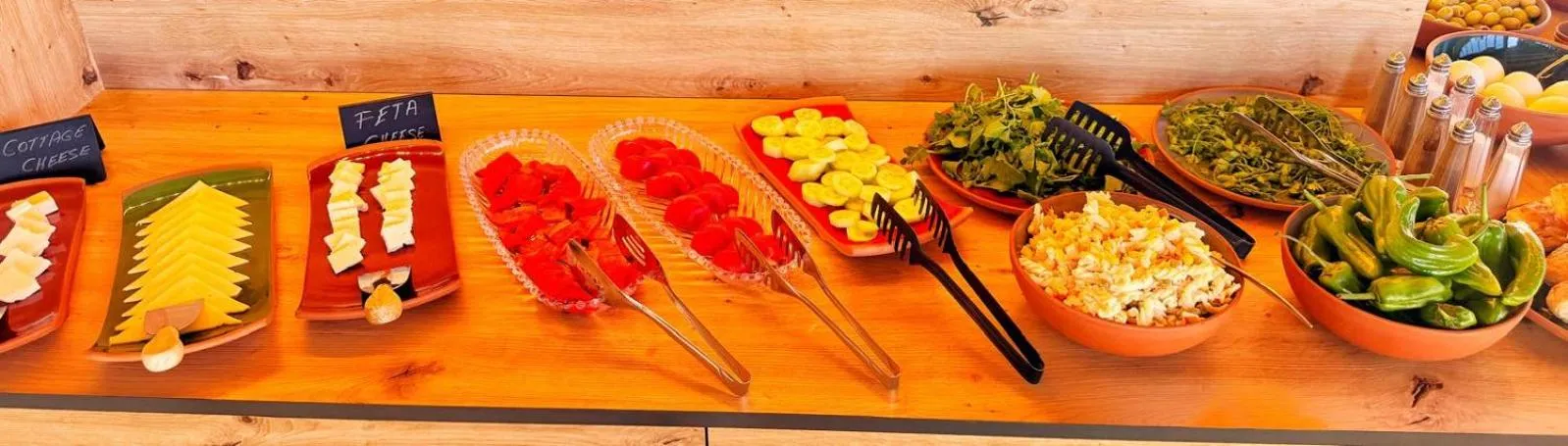 Breakfast in My Cave Suites