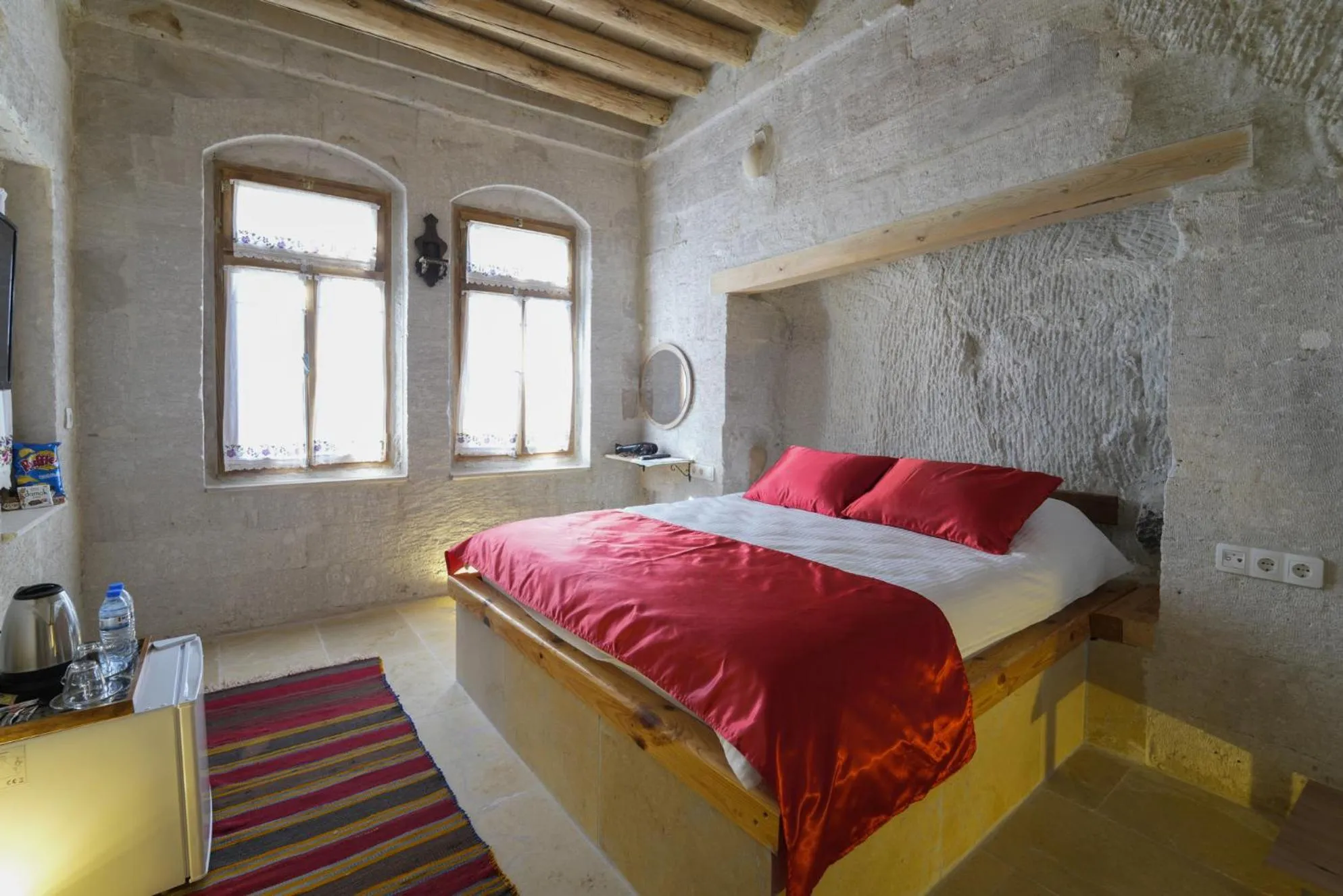 TV and multimedia, Bed in My Cave Suites