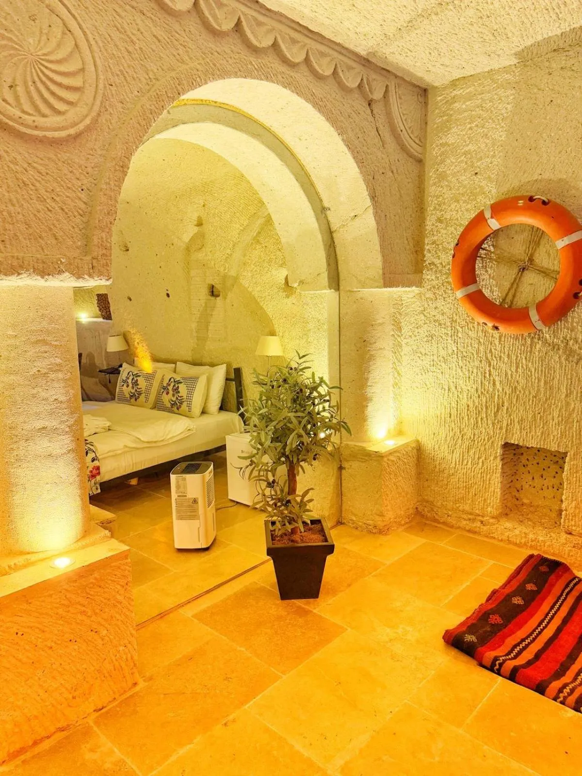 Bedroom in My Cave Suites