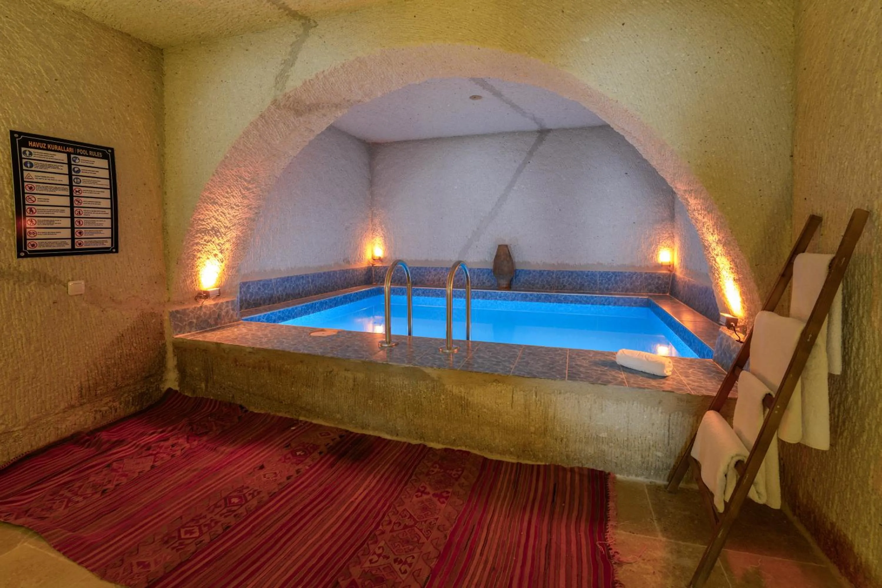 TV and multimedia in My Cave Suites