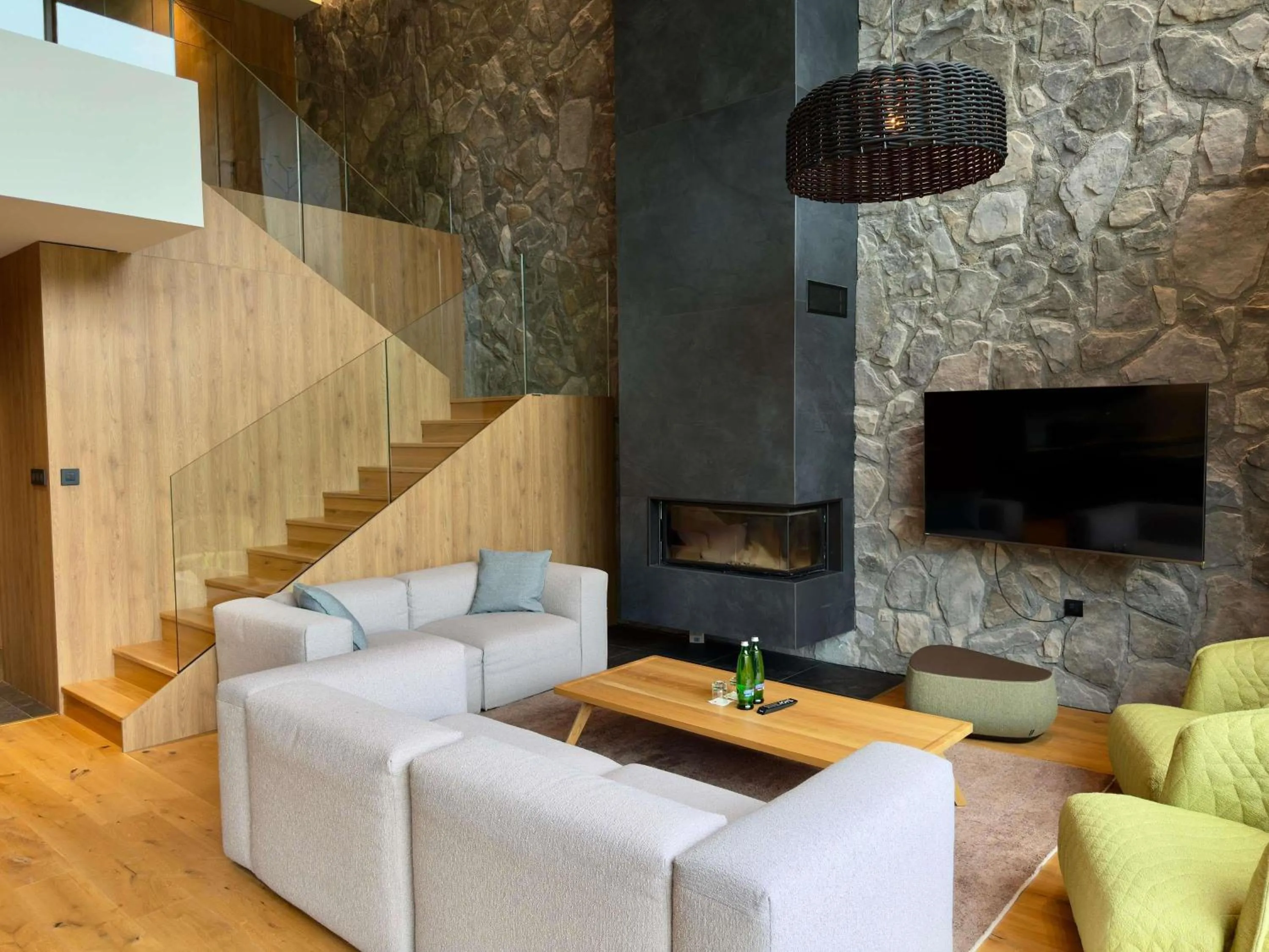 Bedroom in Swissôtel Damian Jasna