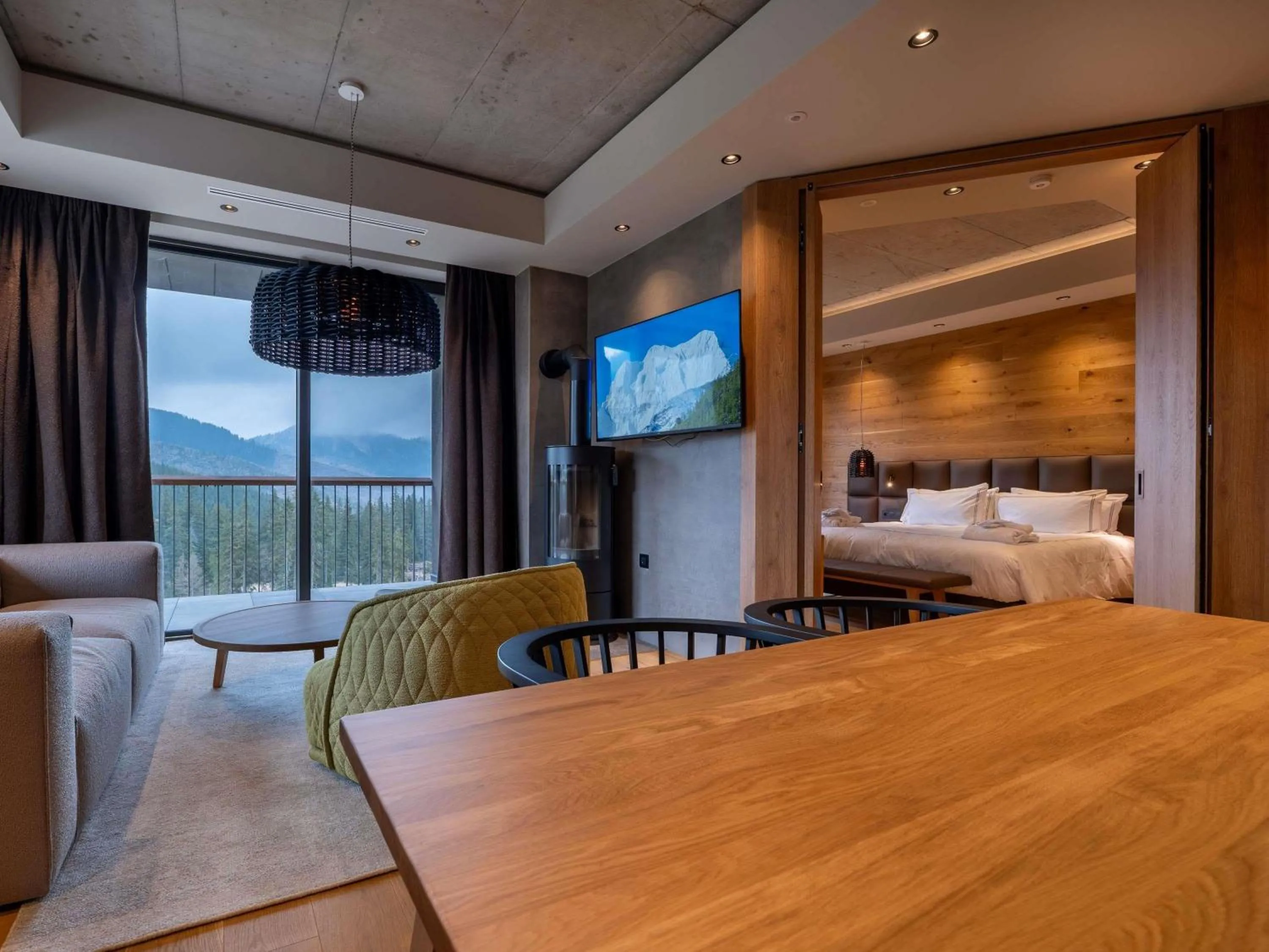 Bedroom, Bed in Swissôtel Damian Jasna