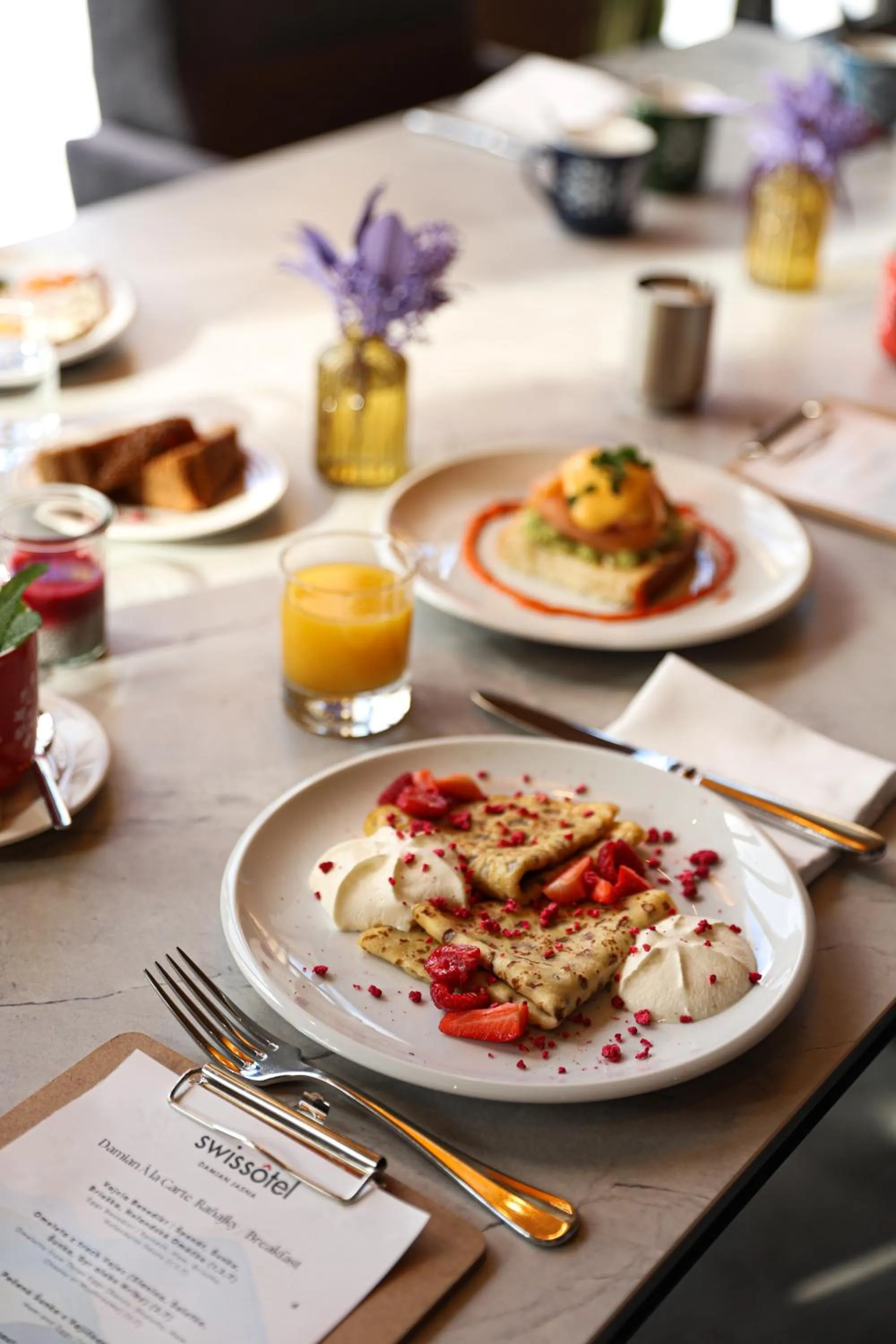 Breakfast in Swissôtel Damian Jasna