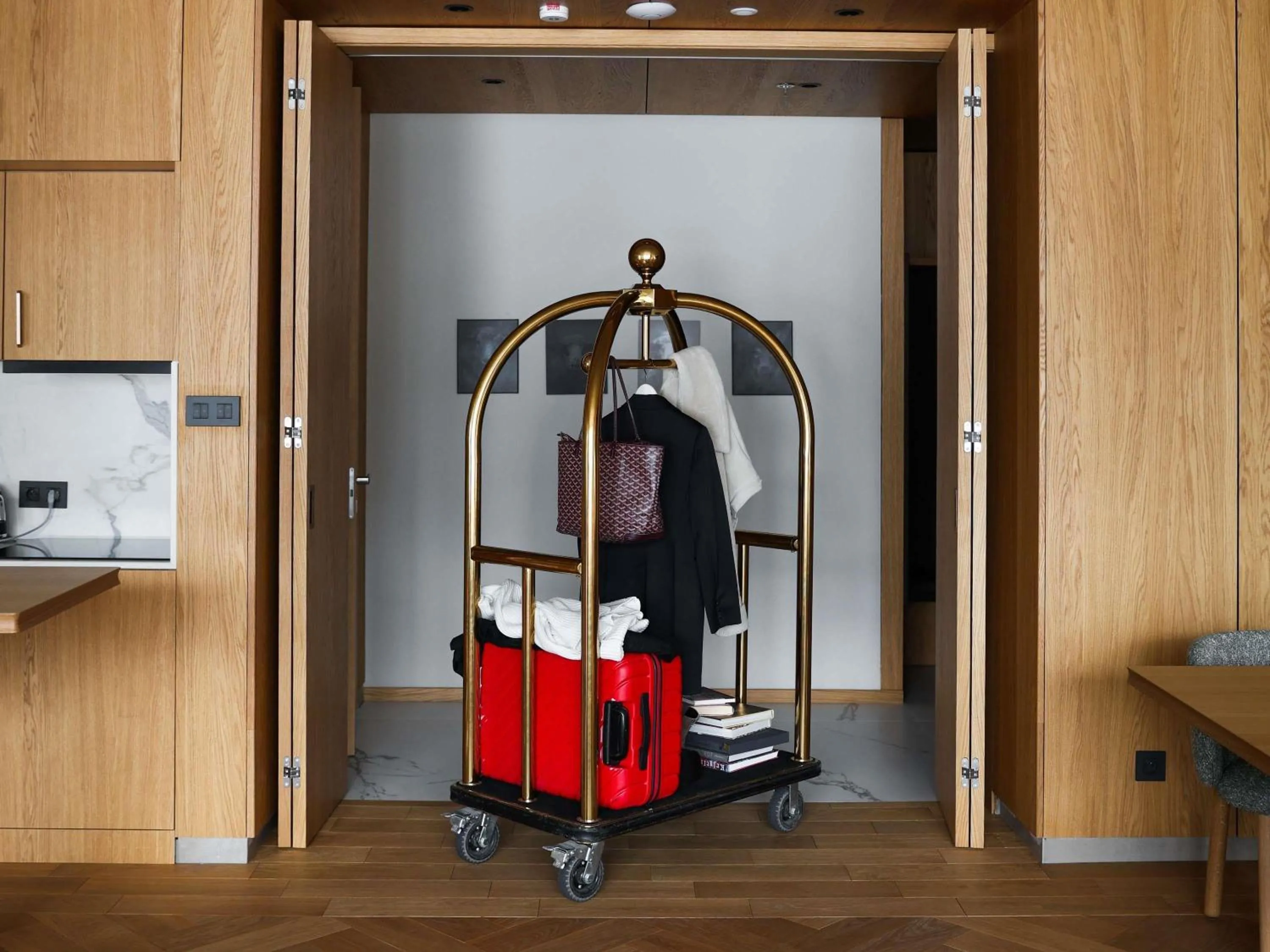 Bedroom in Swissôtel Damian Jasna