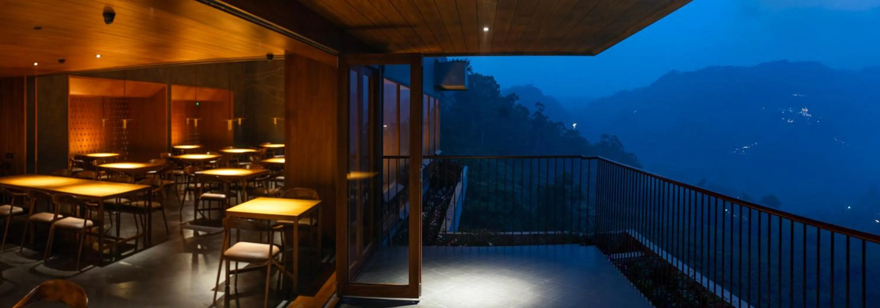 Restaurant/places to eat in The Valle by Kondody Hotels