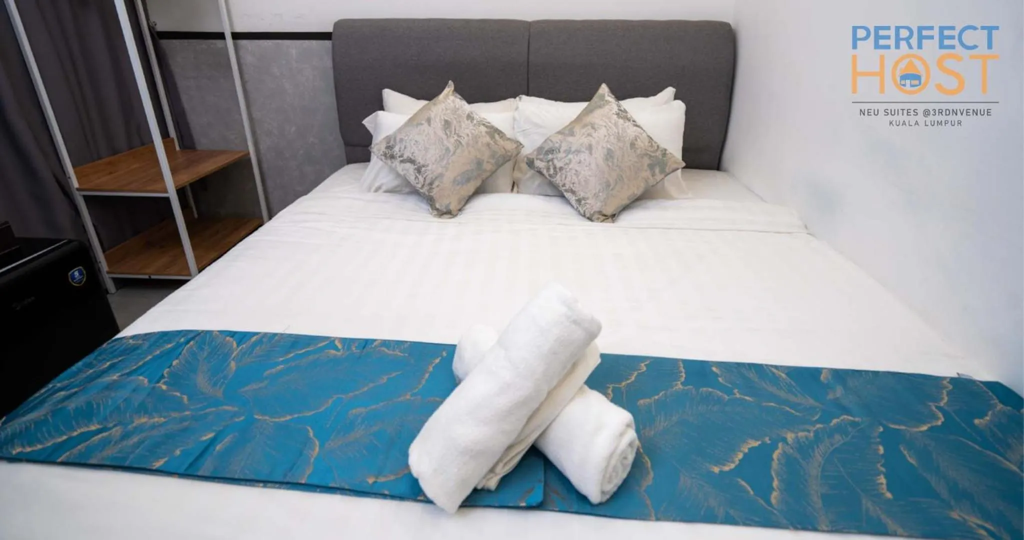 Bed in Neu Suites @ 3rdNvenue by Perfect Host