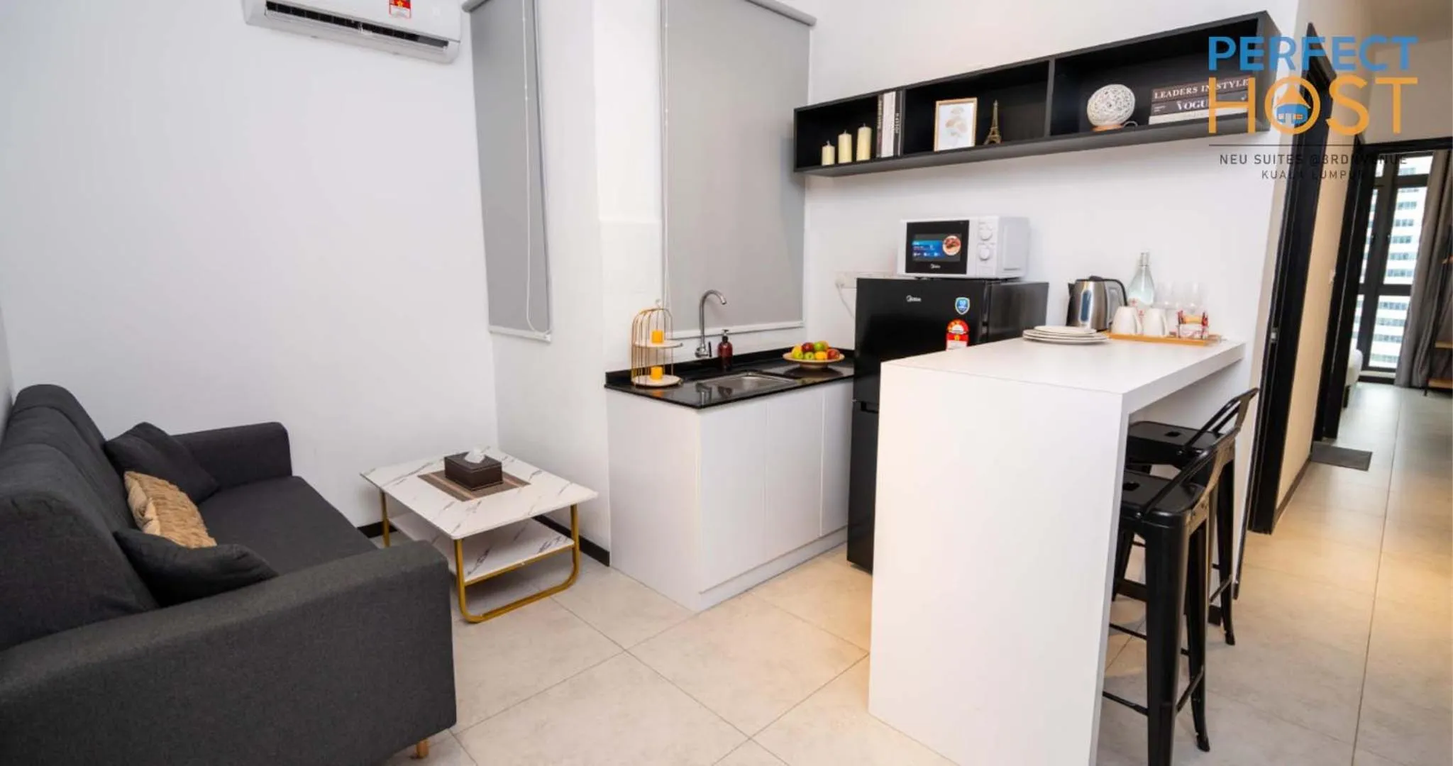 TV and multimedia in Neu Suites @ 3rdNvenue by Perfect Host