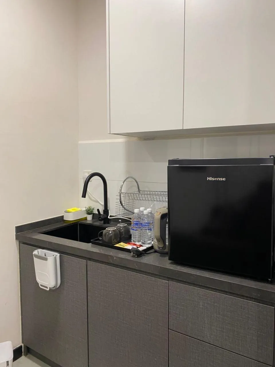 minibar in Neu Suites @ 3rdNvenue by Perfect Host