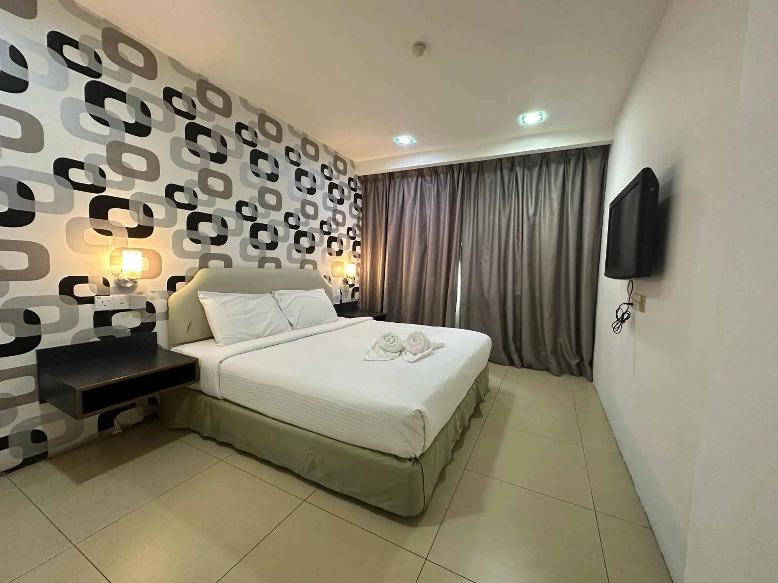 Bedroom, Bed in Hotel Twelve at 12 Kuantan Centre
