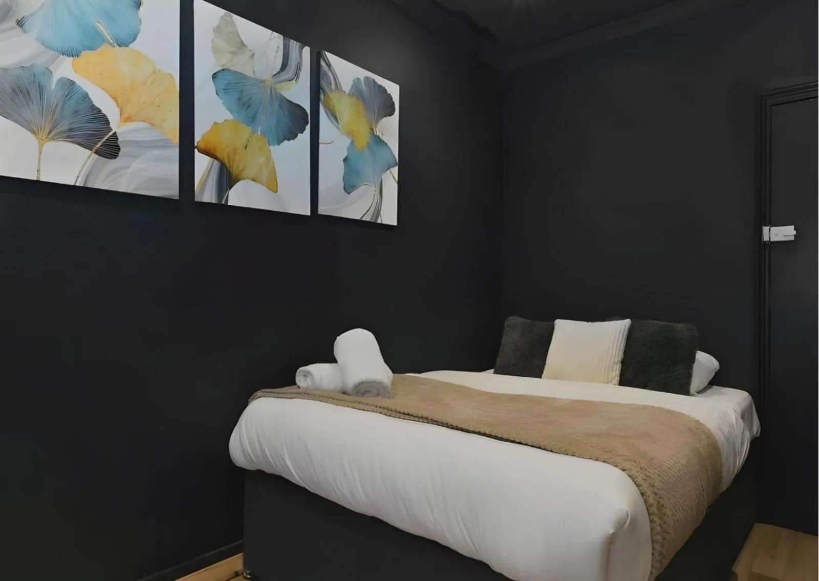 Bedroom, Bed in Amsterdam Hotel