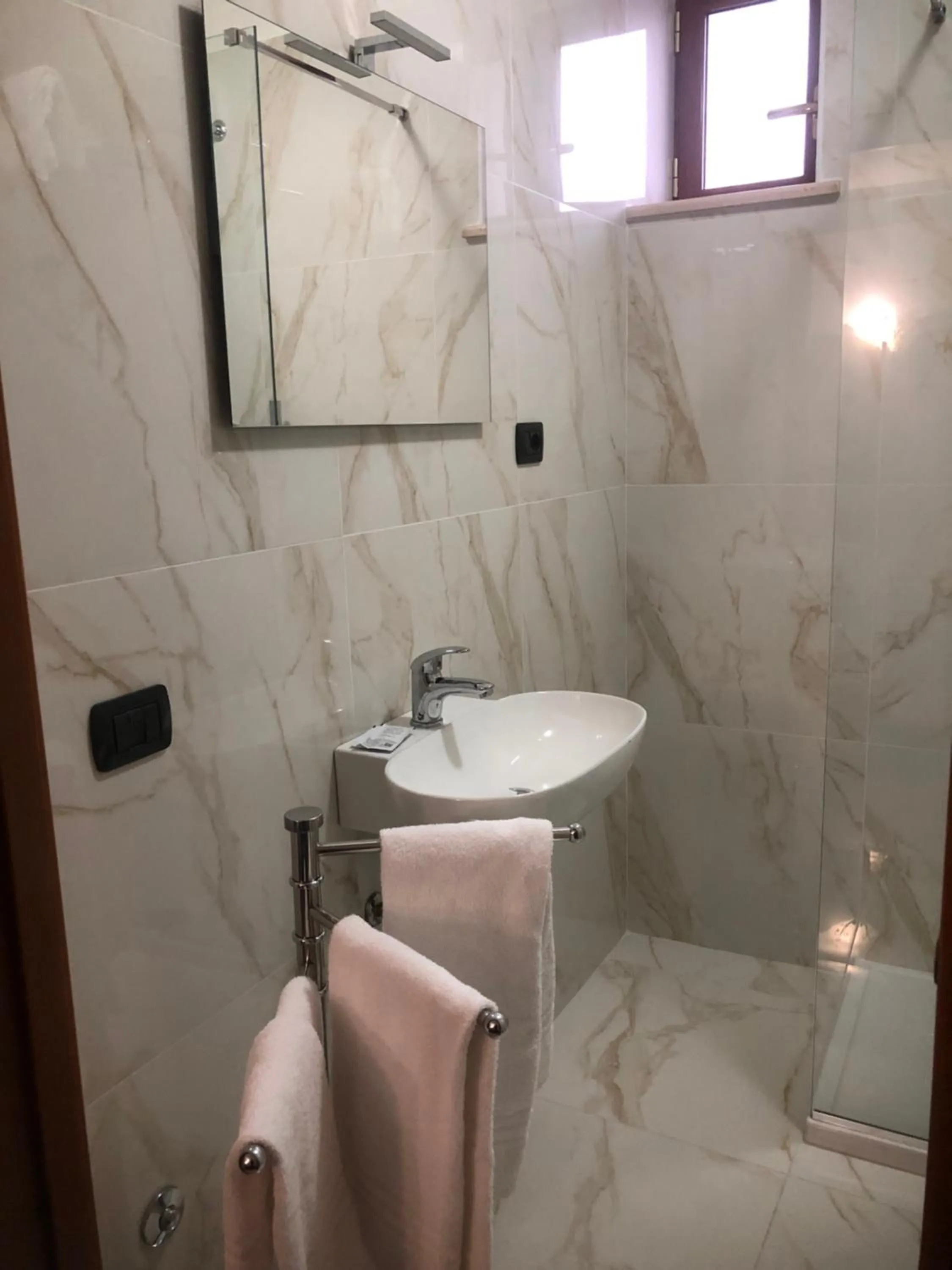 Bathroom in Hotel Serena