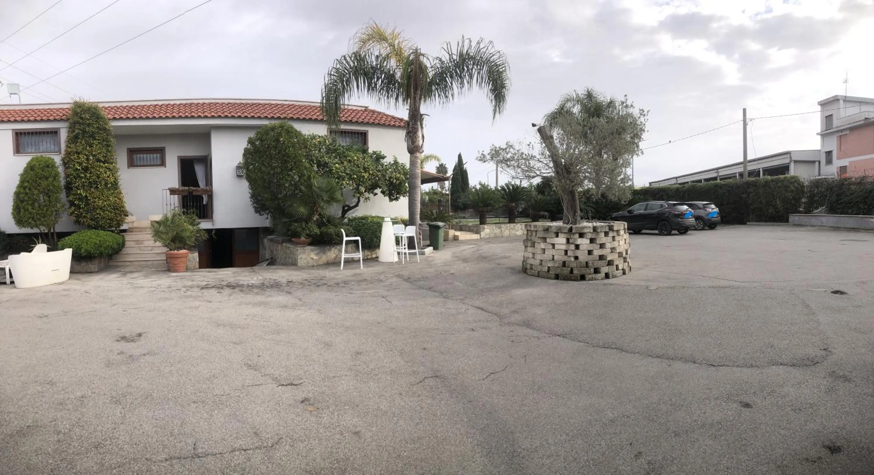 Property building in Hotel Serena