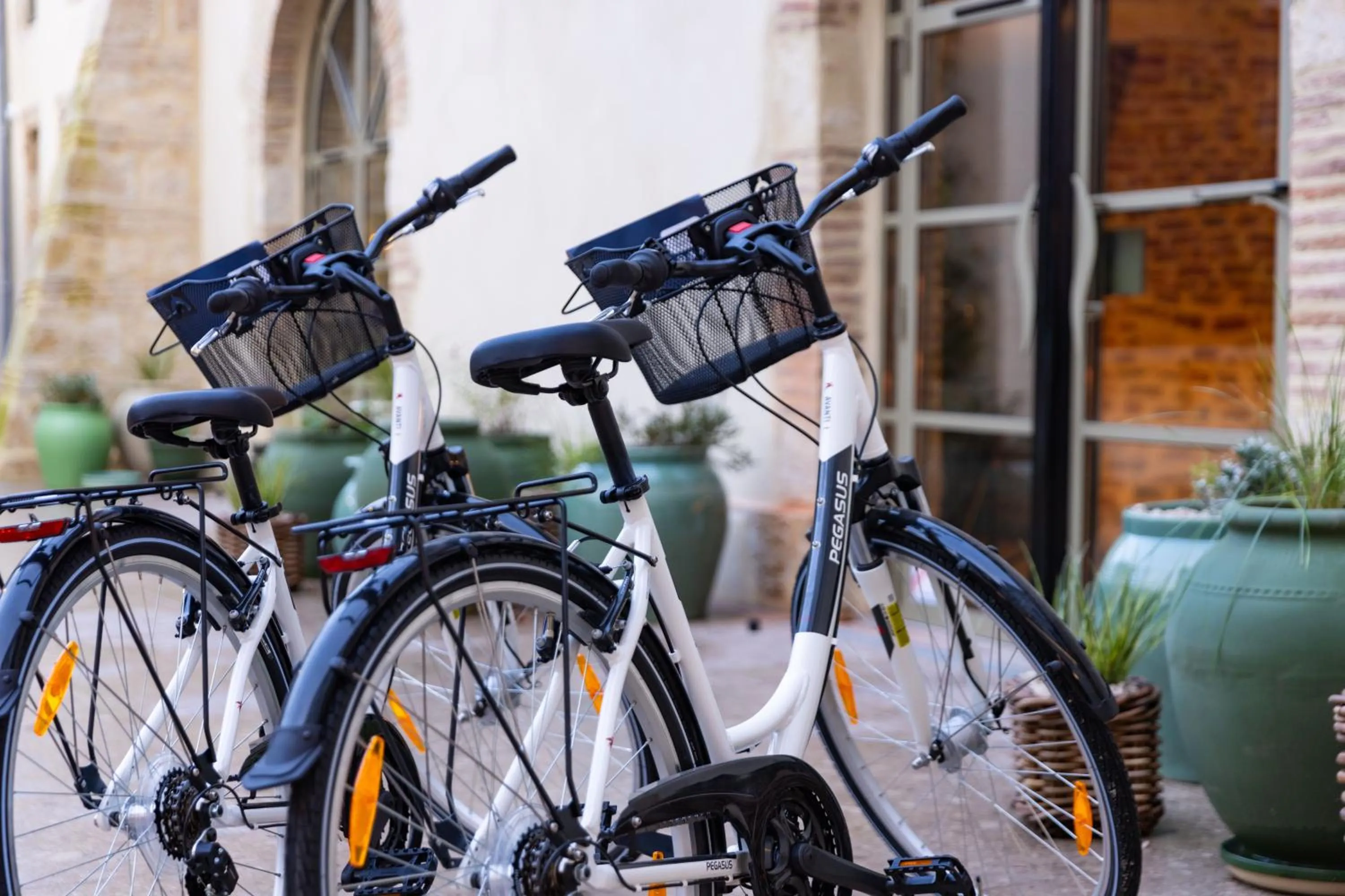 Cycling in Serra Boutique Hôtel