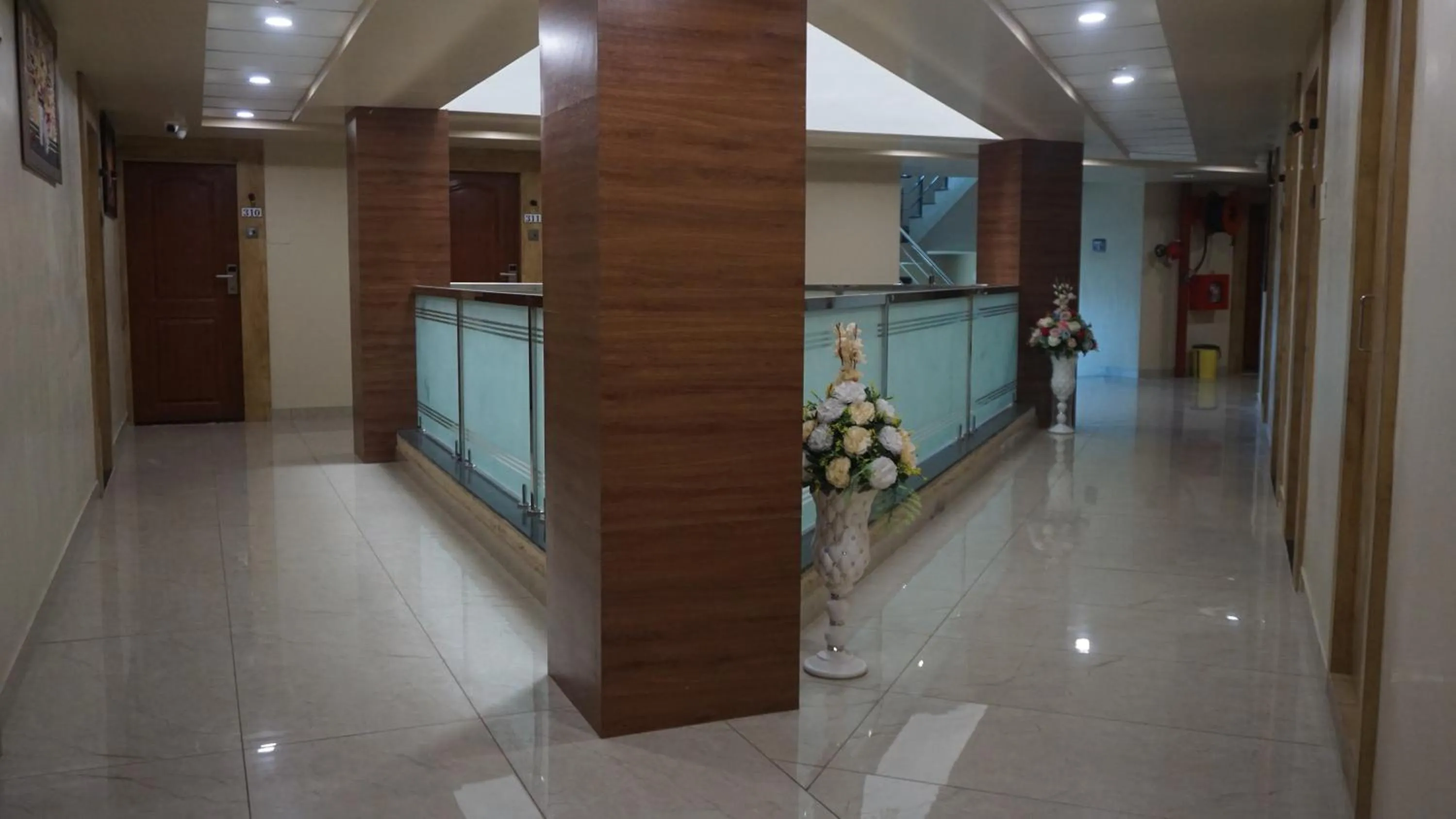 Clarks Collection Somnath