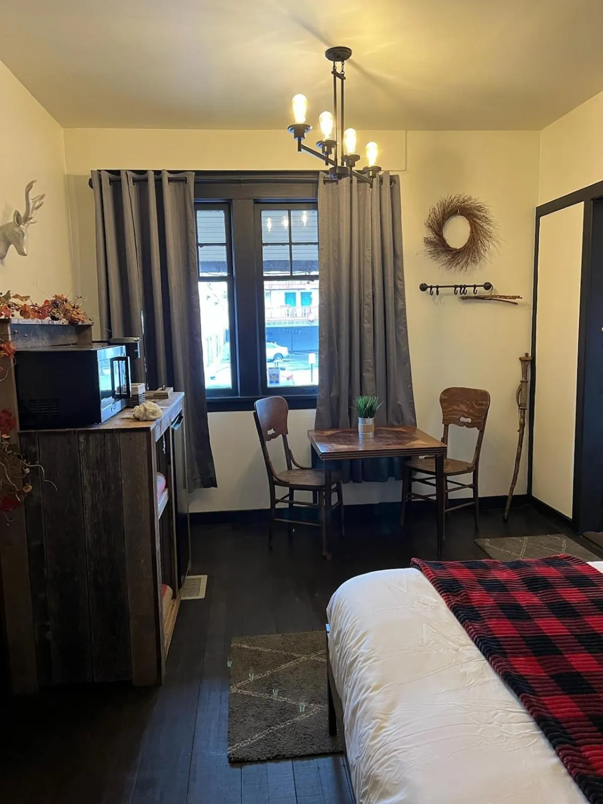 Bed in Mrs. Anderson's Lodging