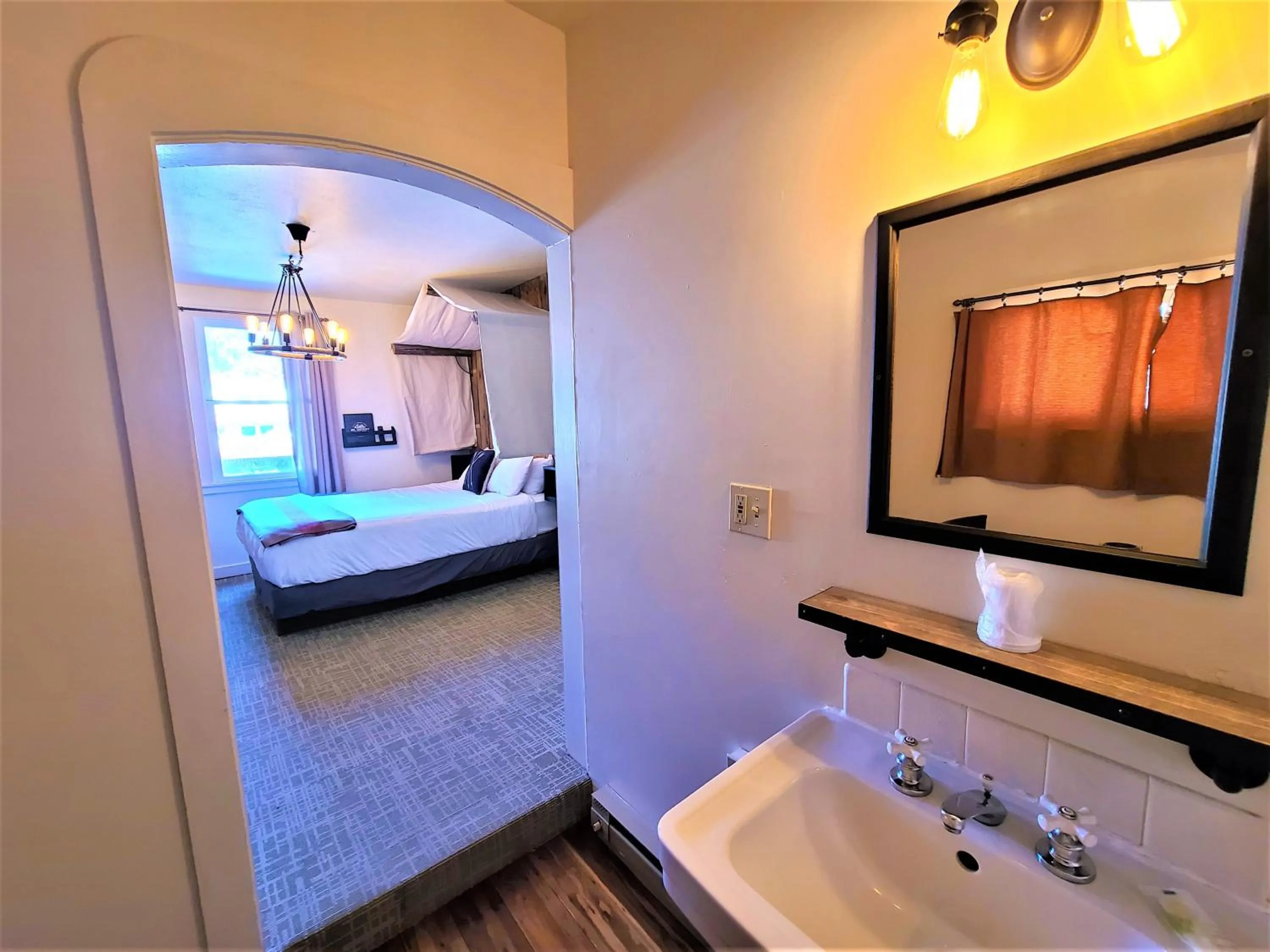 Bed in Mrs. Anderson's Lodging