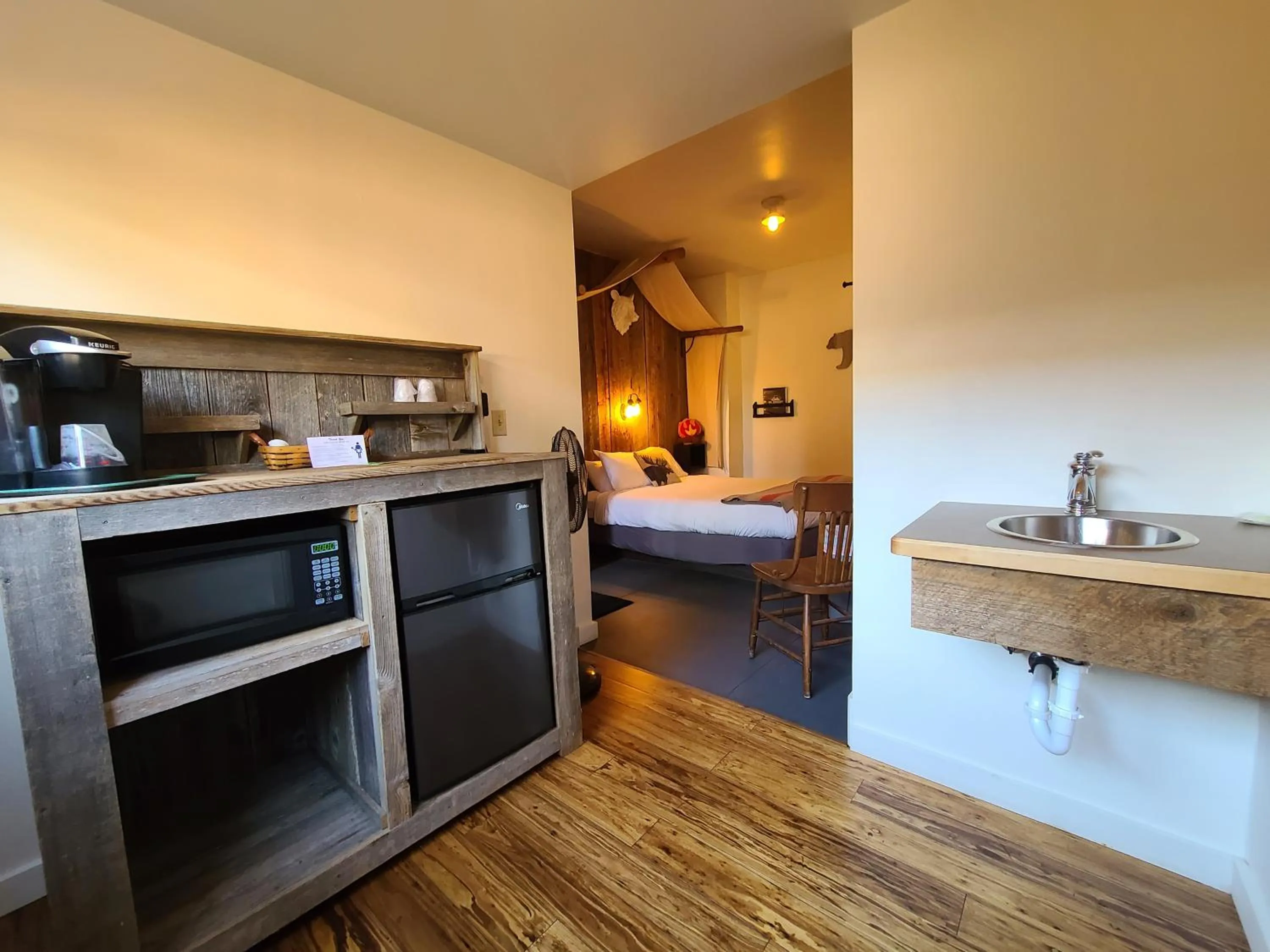 Mrs. Anderson's Lodging