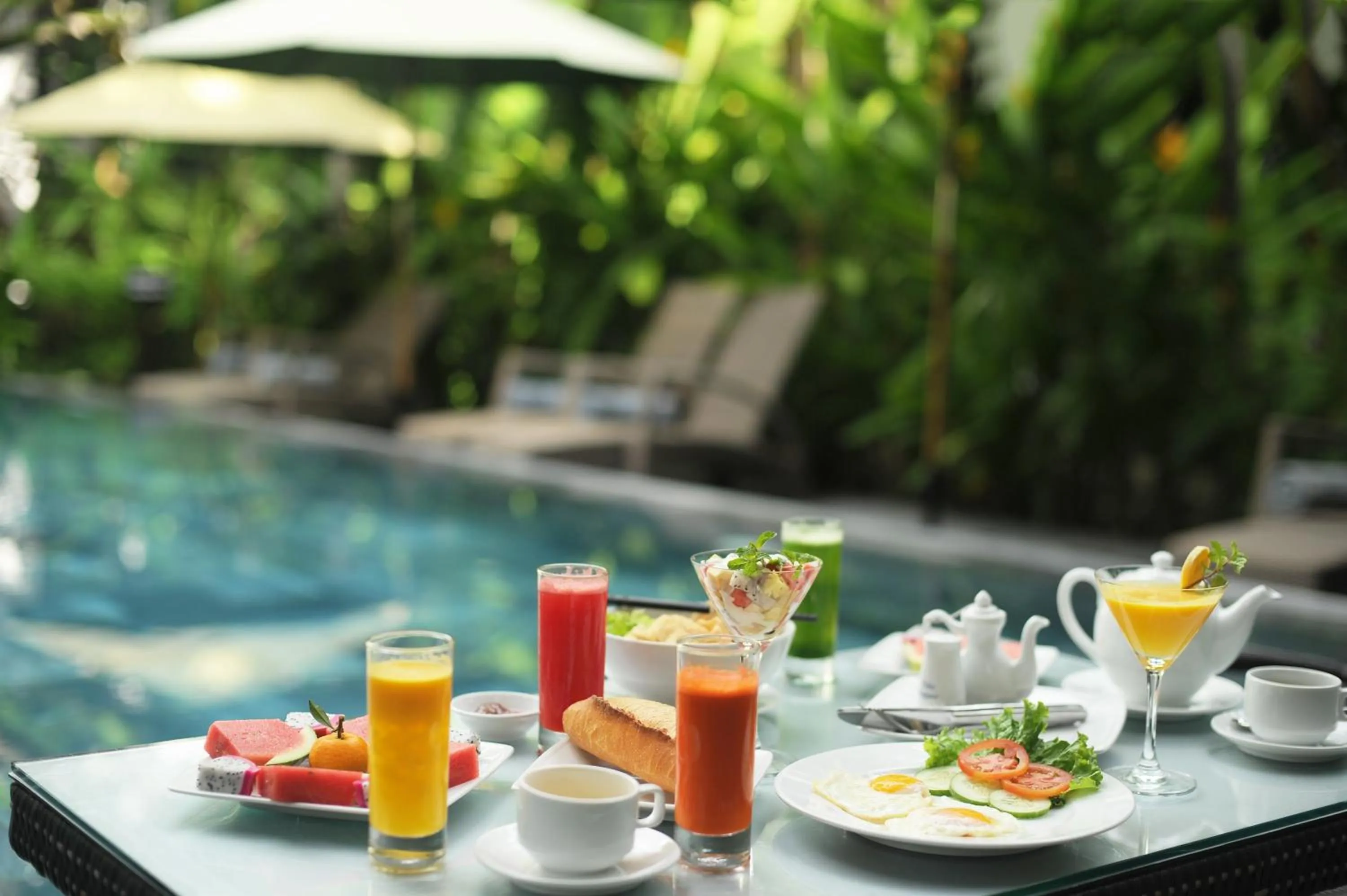 Pool view in East West Villa