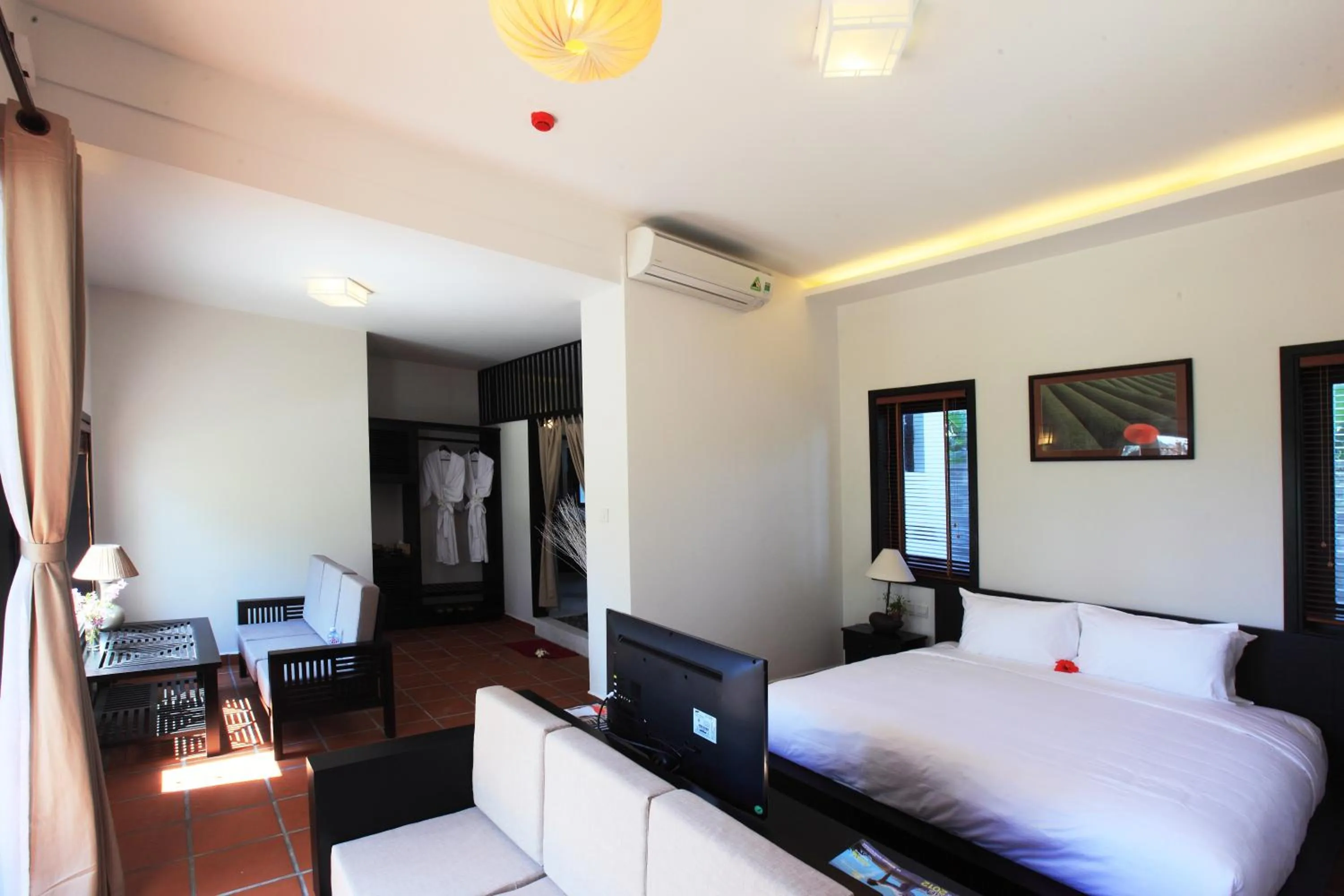 Decorative detail, Bed in East West Villa