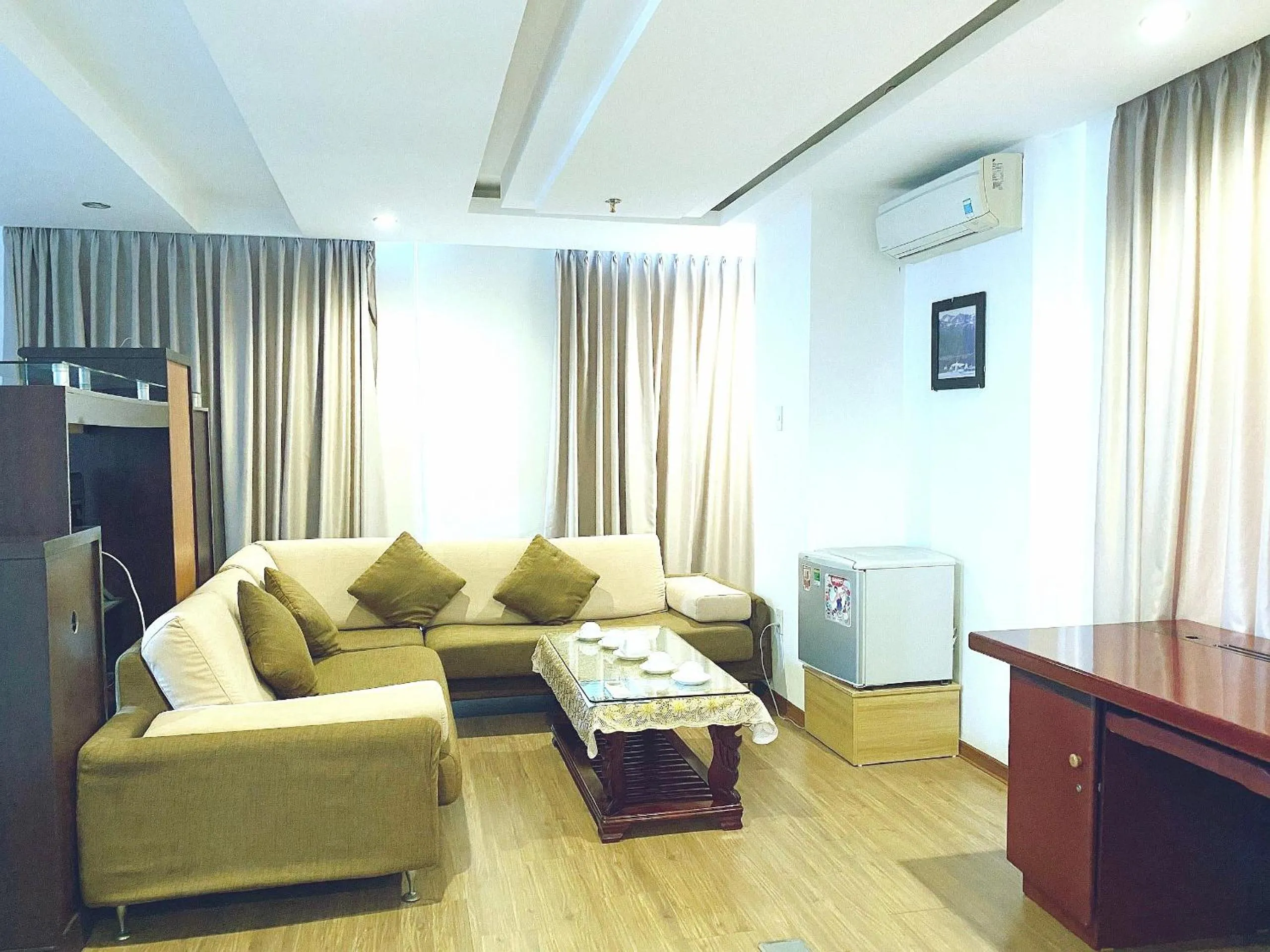 TV and multimedia in Nhat Linh Hotel & Suites Da Nang