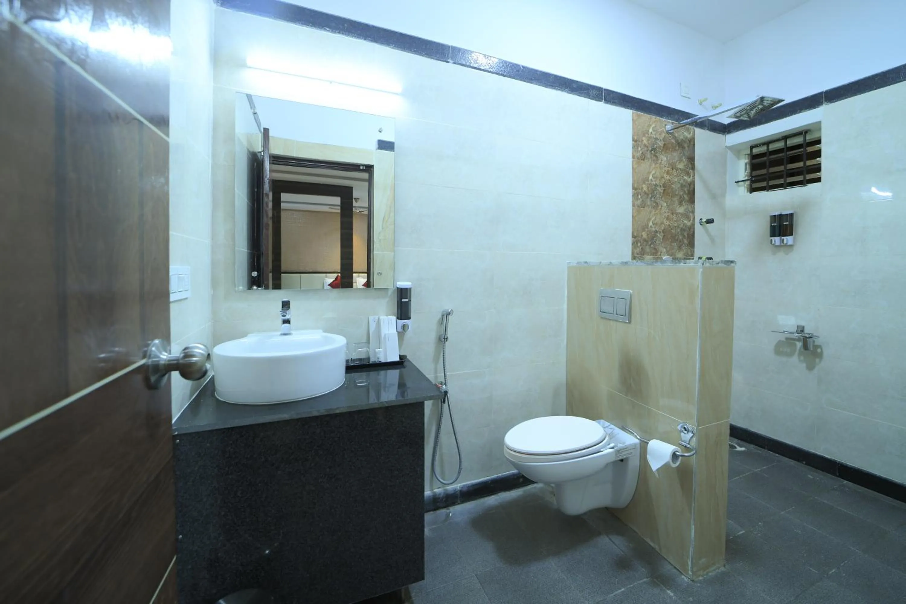Toilet in VIVIDUS SLEEK CN WINDSOR, Chikmagaluru
