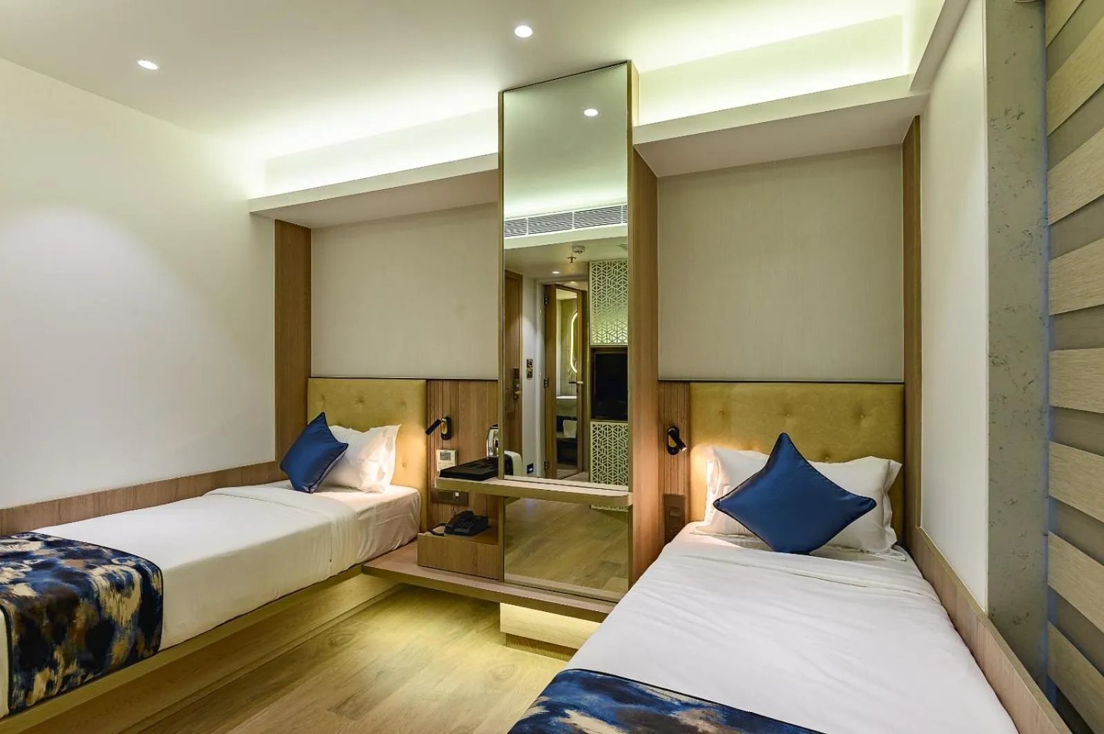 Bed in Hotel Eden Serenity