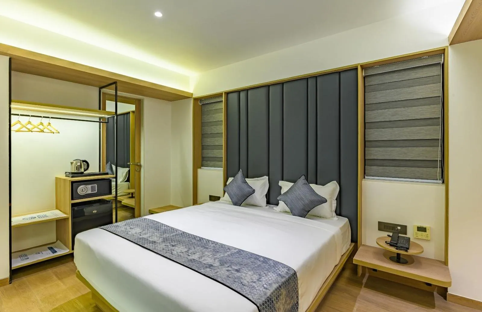 Bed in Hotel Eden Serenity