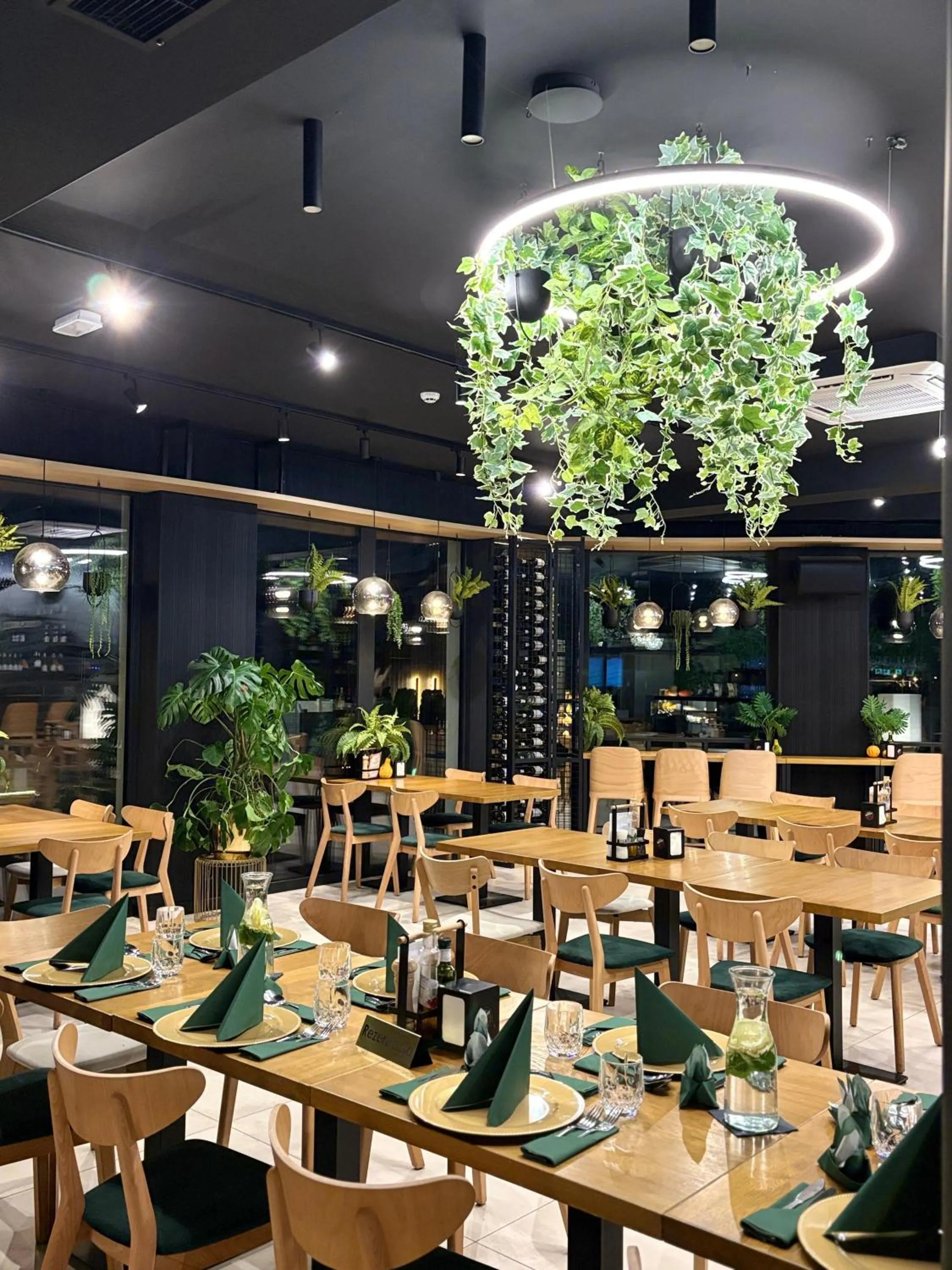 Restaurant/places to eat in Promocje Amber Park Spa