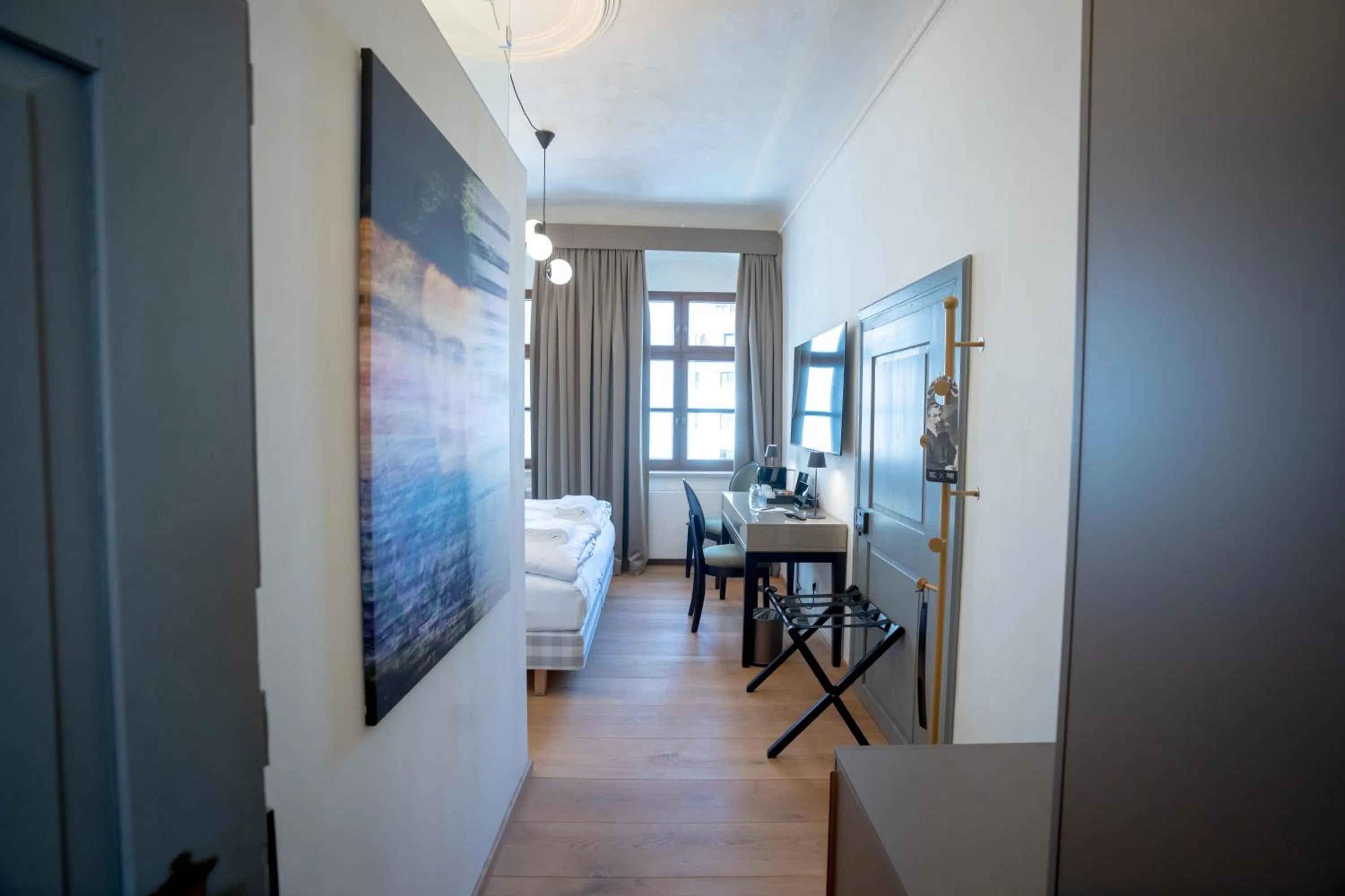 Photo of the whole room in Maxim Suites by Elias Holl