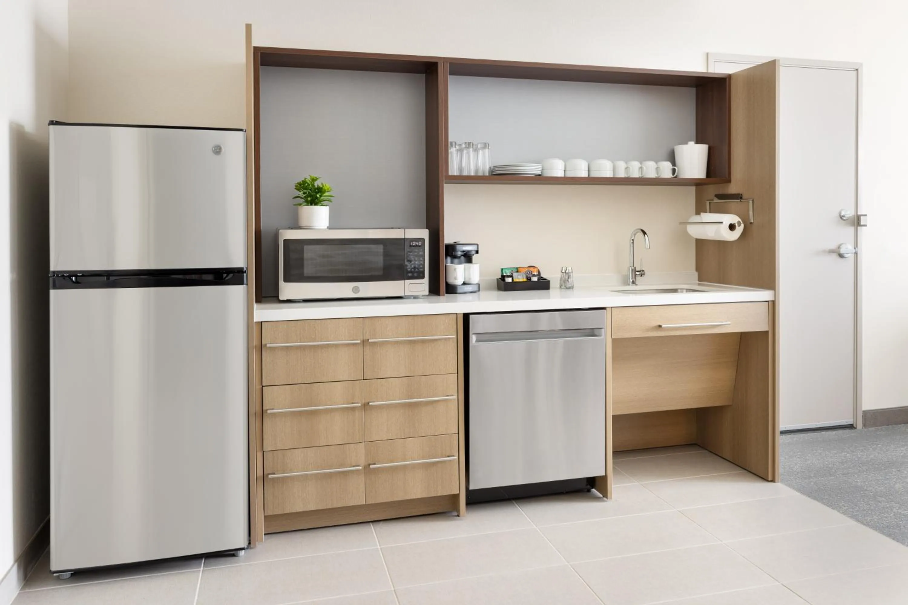 Guests in Home2 Suites By Hilton Lake Mary Orlando