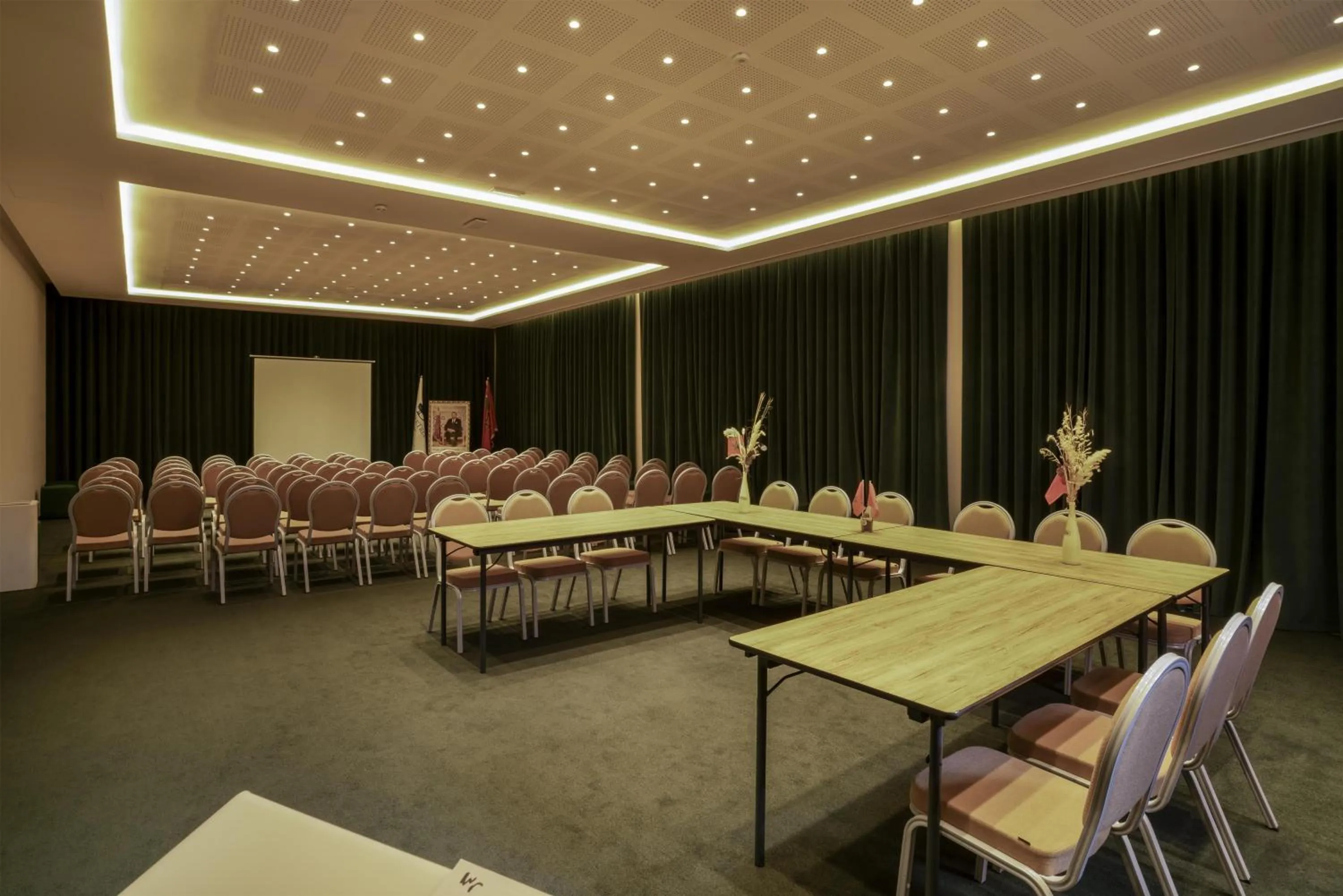 Meeting/conference room in Doubletree By Hilton Ben Guerir Hotel & Residences