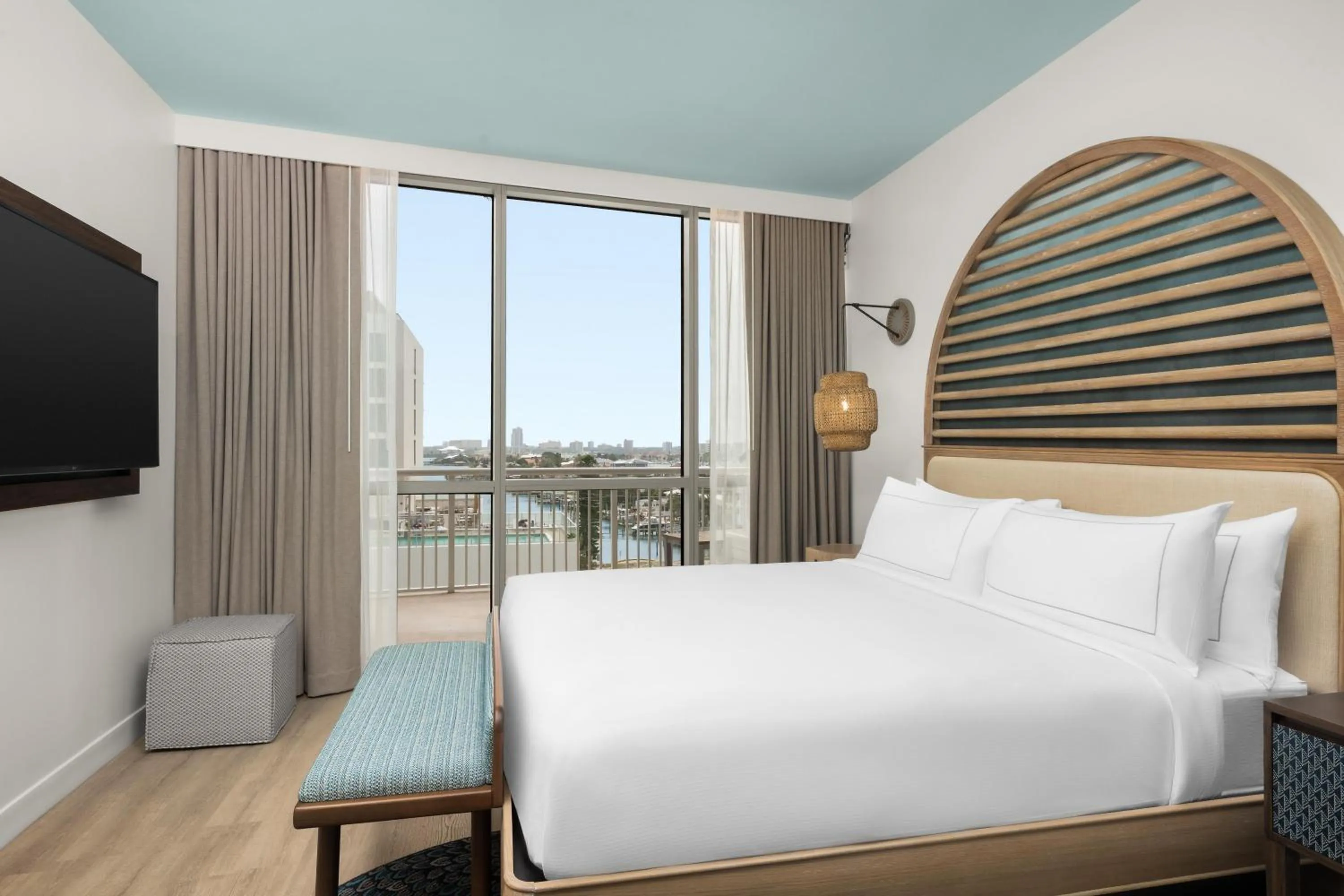 Bed in The Hiatus Clearwater Beach, Curio Collection By Hilton