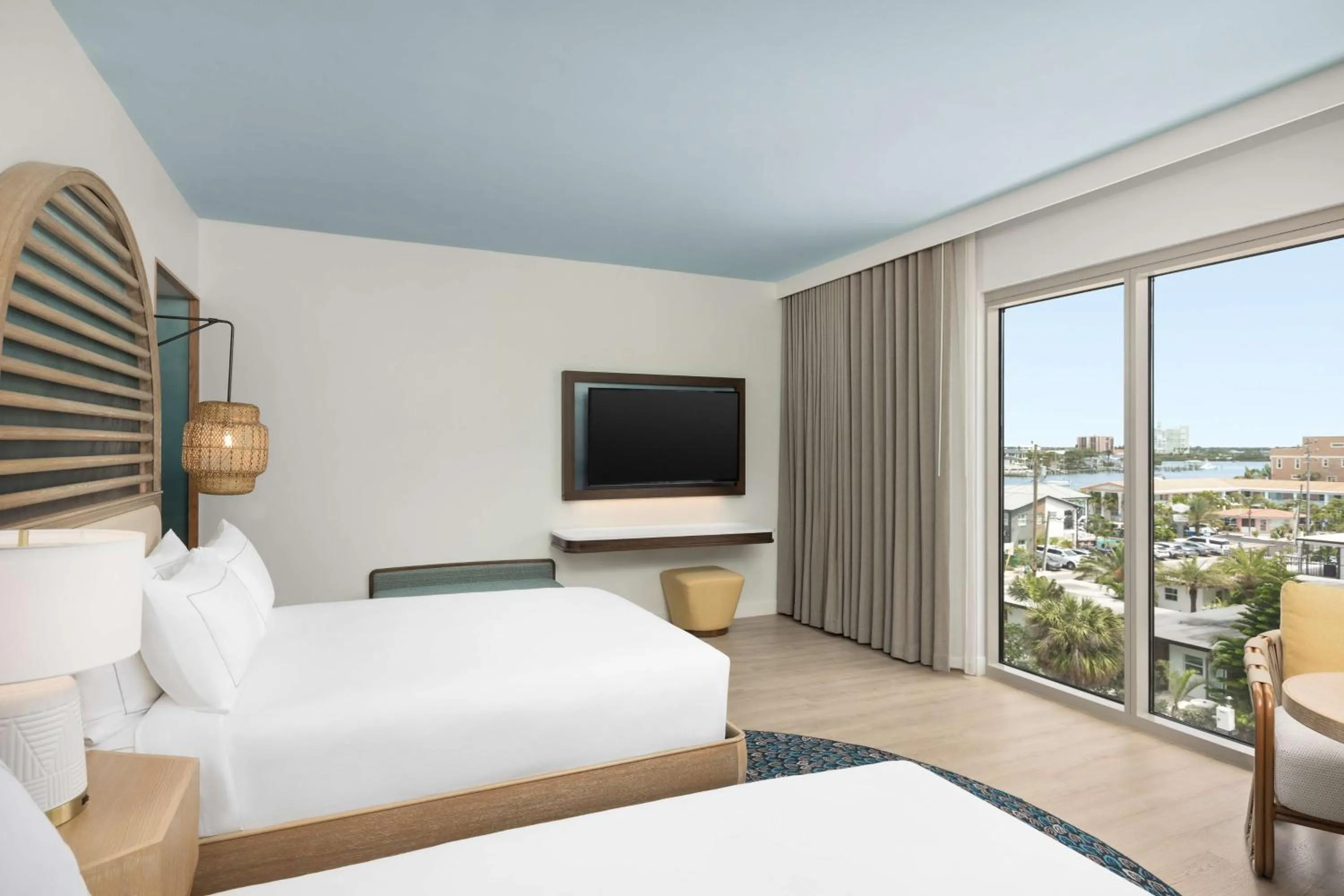 Bed in The Hiatus Clearwater Beach, Curio Collection By Hilton