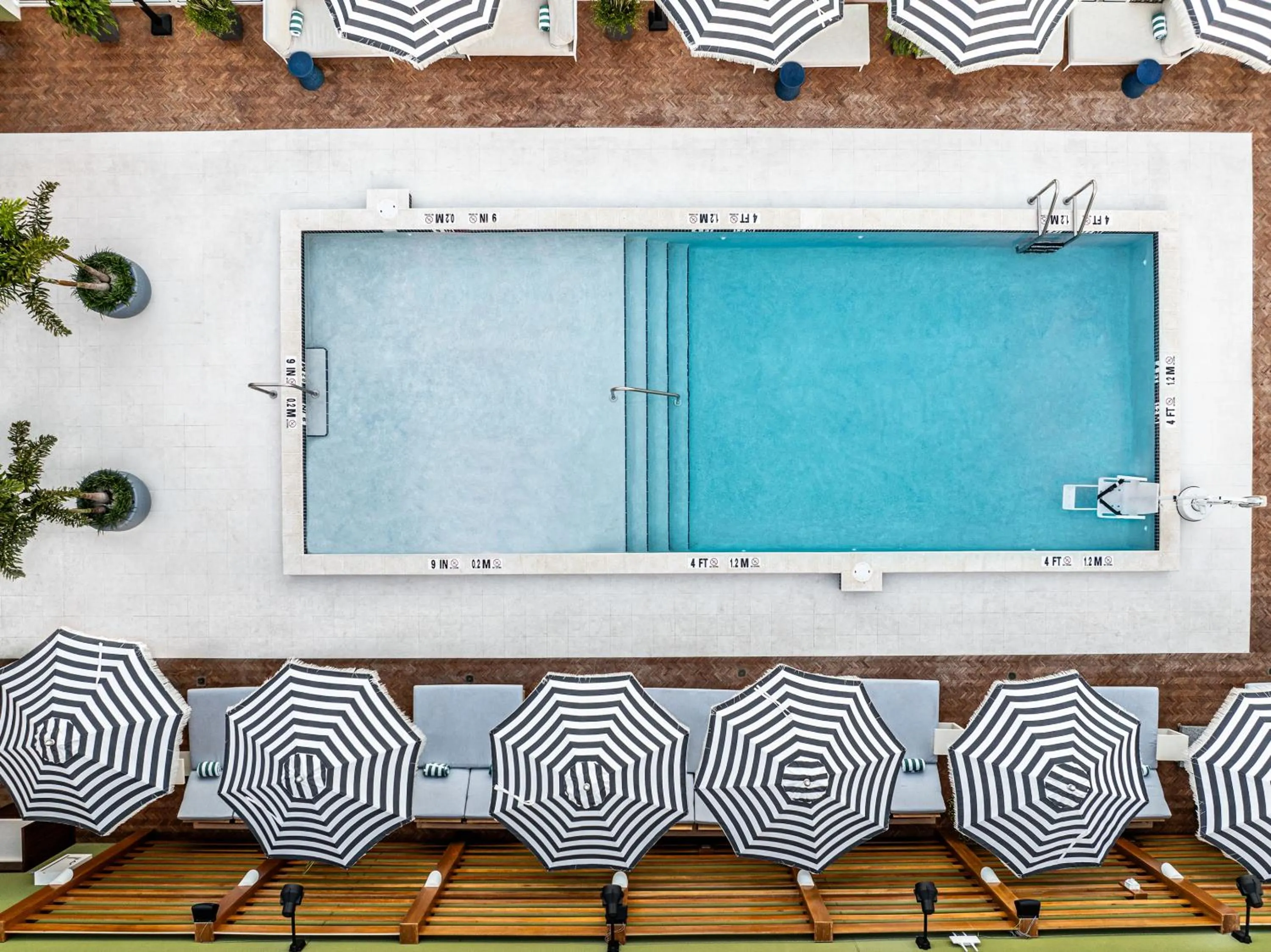 Swimming pool in The Hiatus Clearwater Beach, Curio Collection By Hilton