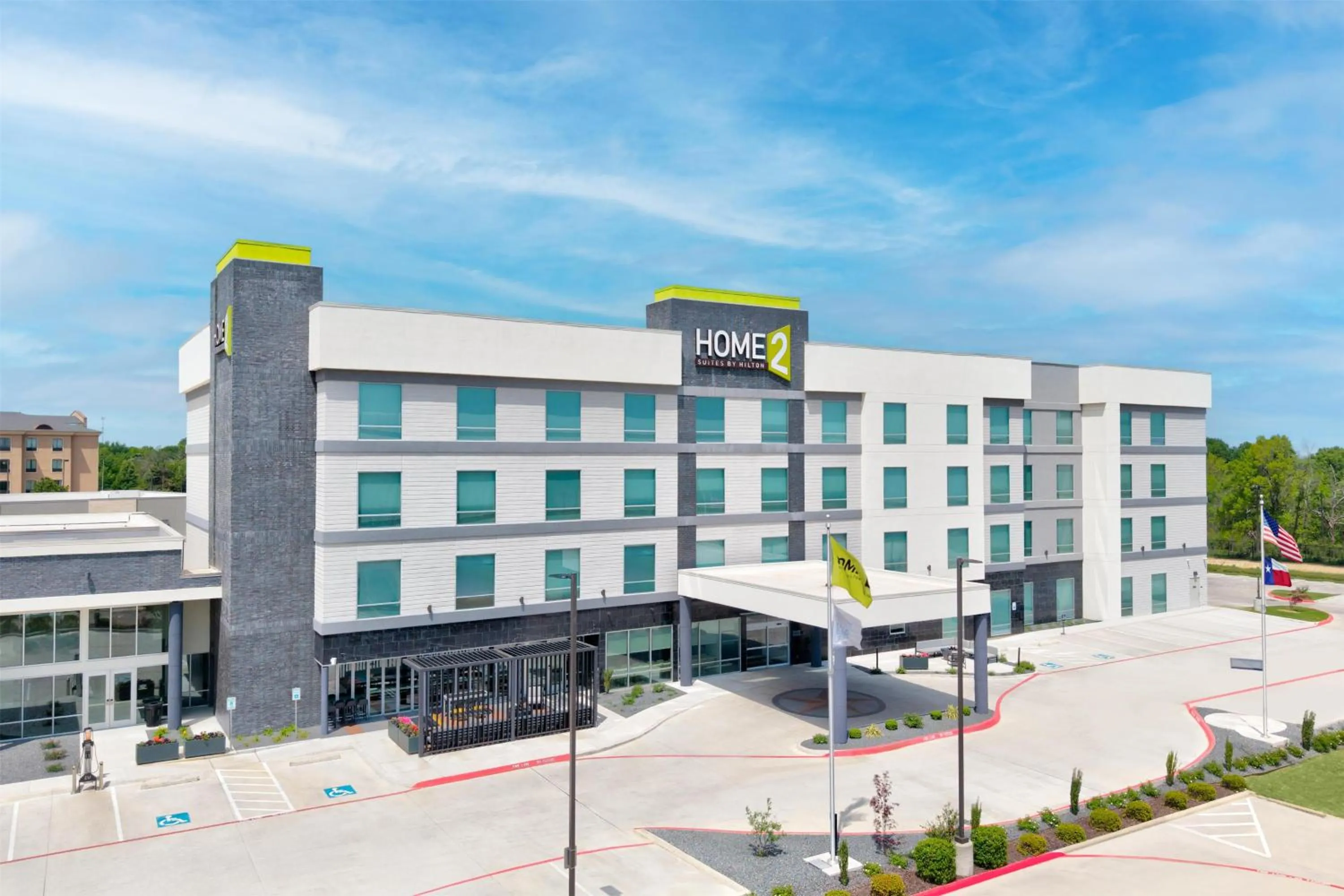 Property building in Home2 Suites By Hilton Paris