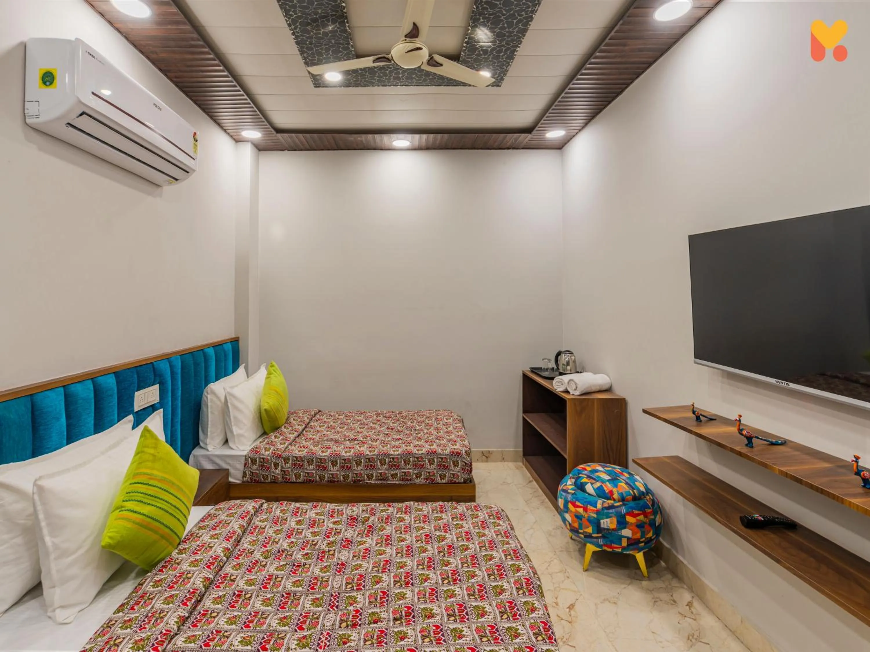 Bed in Madpackers Jaipur