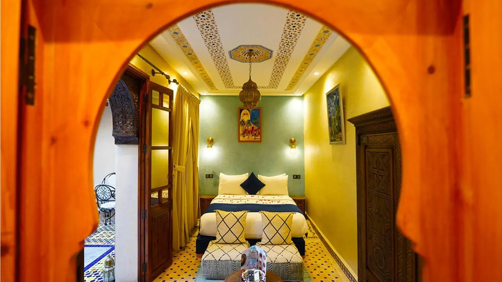 Deluxe Double Room in Riad Touhfa Kasbah Marrakech Deluxe Double Room in Riad Touhfa Kasbah Marrakech