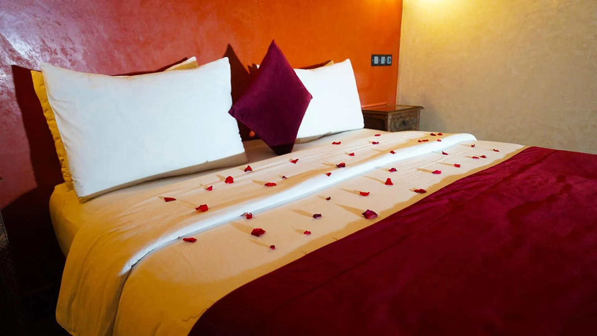 Bed in Riad Touhfa Kasbah Marrakech