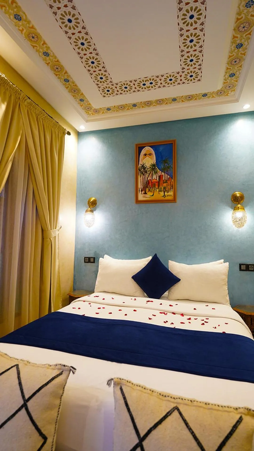 Bed in Riad Touhfa Kasbah Marrakech