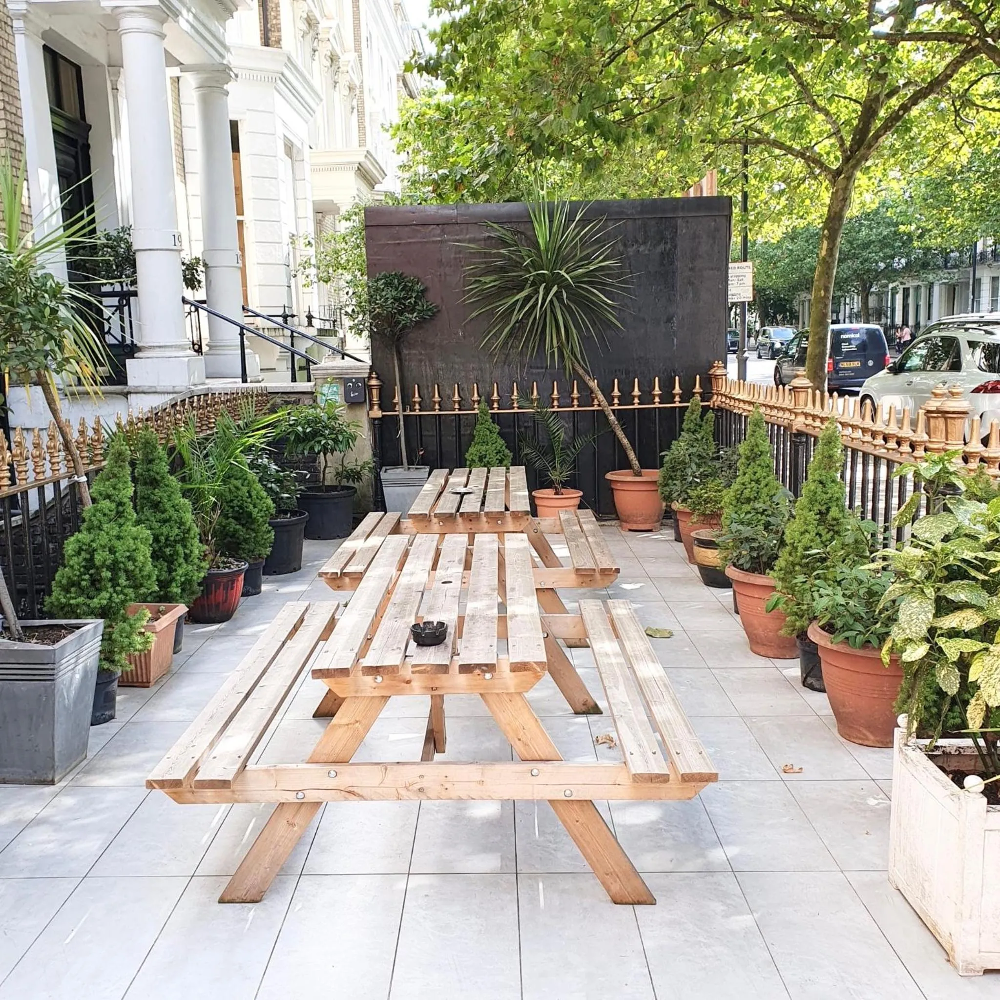 Property building in Hotel Oliver