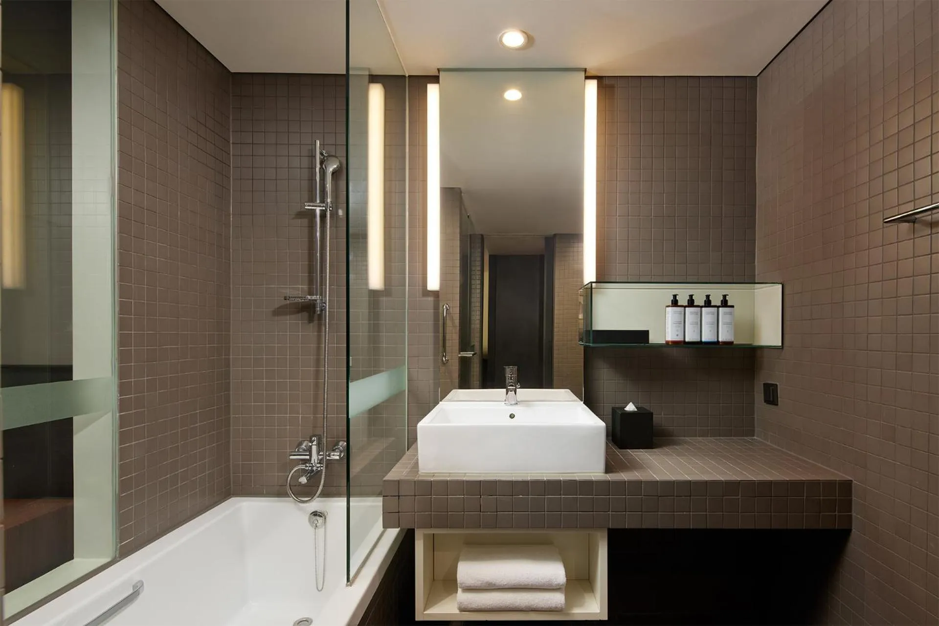 Bathroom in Shilla Stay Gangnam Yeoksam
