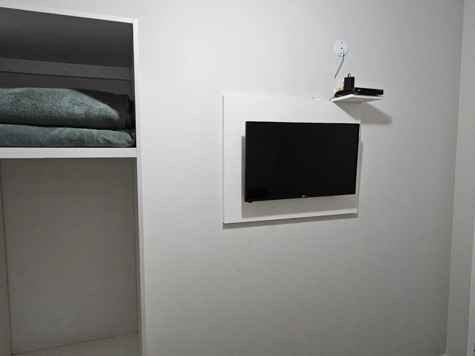 Bed in HOTEL INDIANO