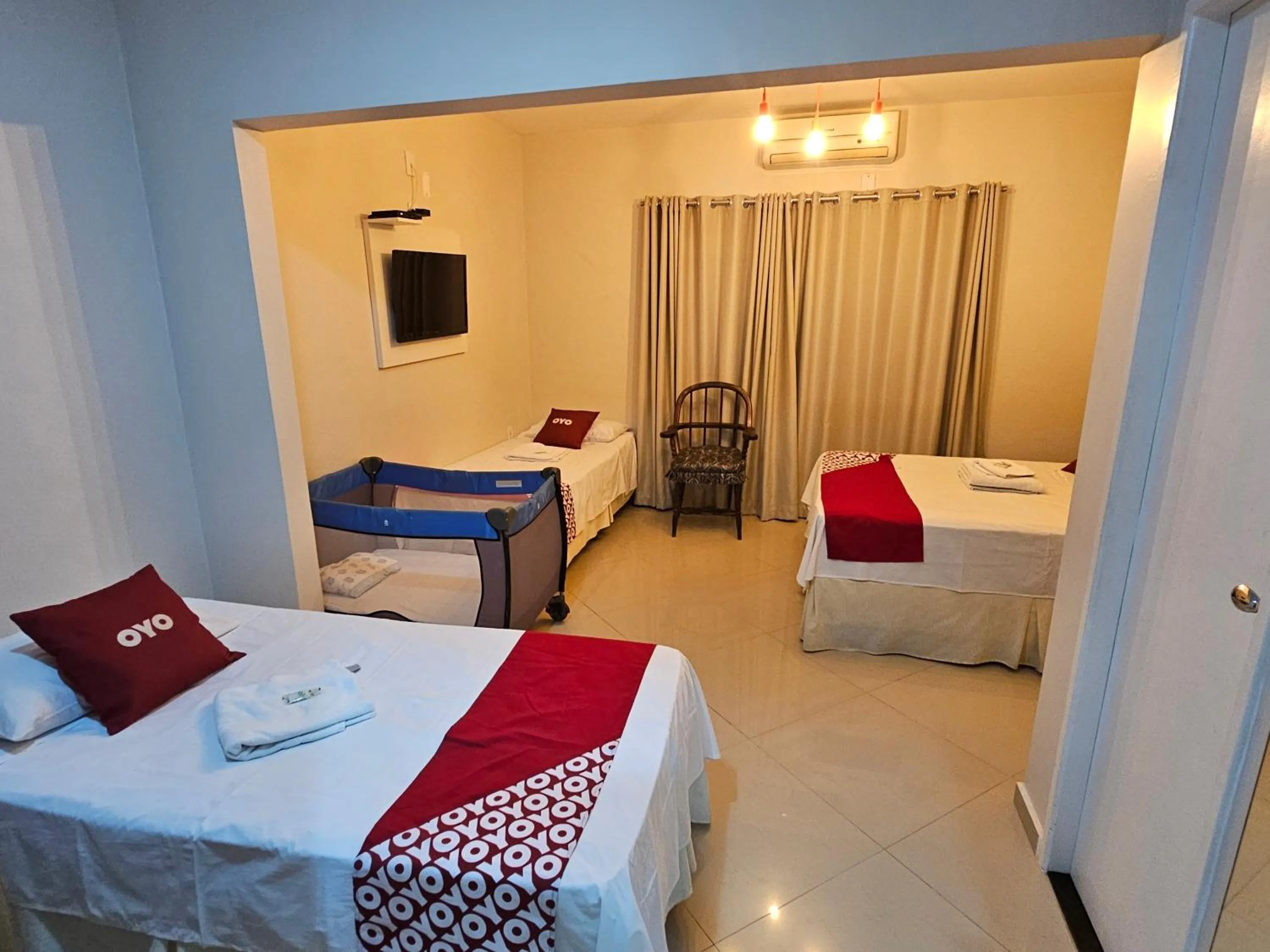 Photo of the whole room, Bed in HOTEL INDIANO