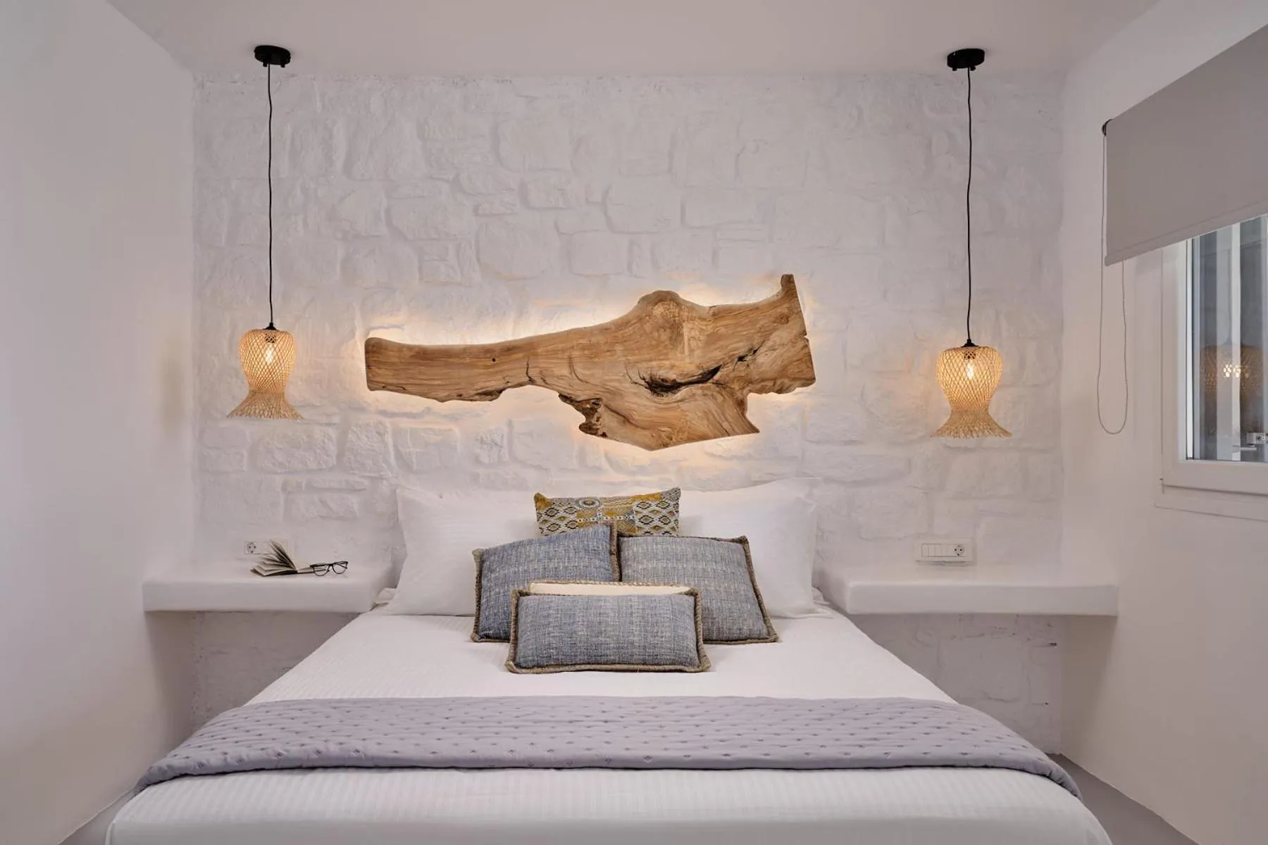 Bed in Casa Tagoo Mykonos
