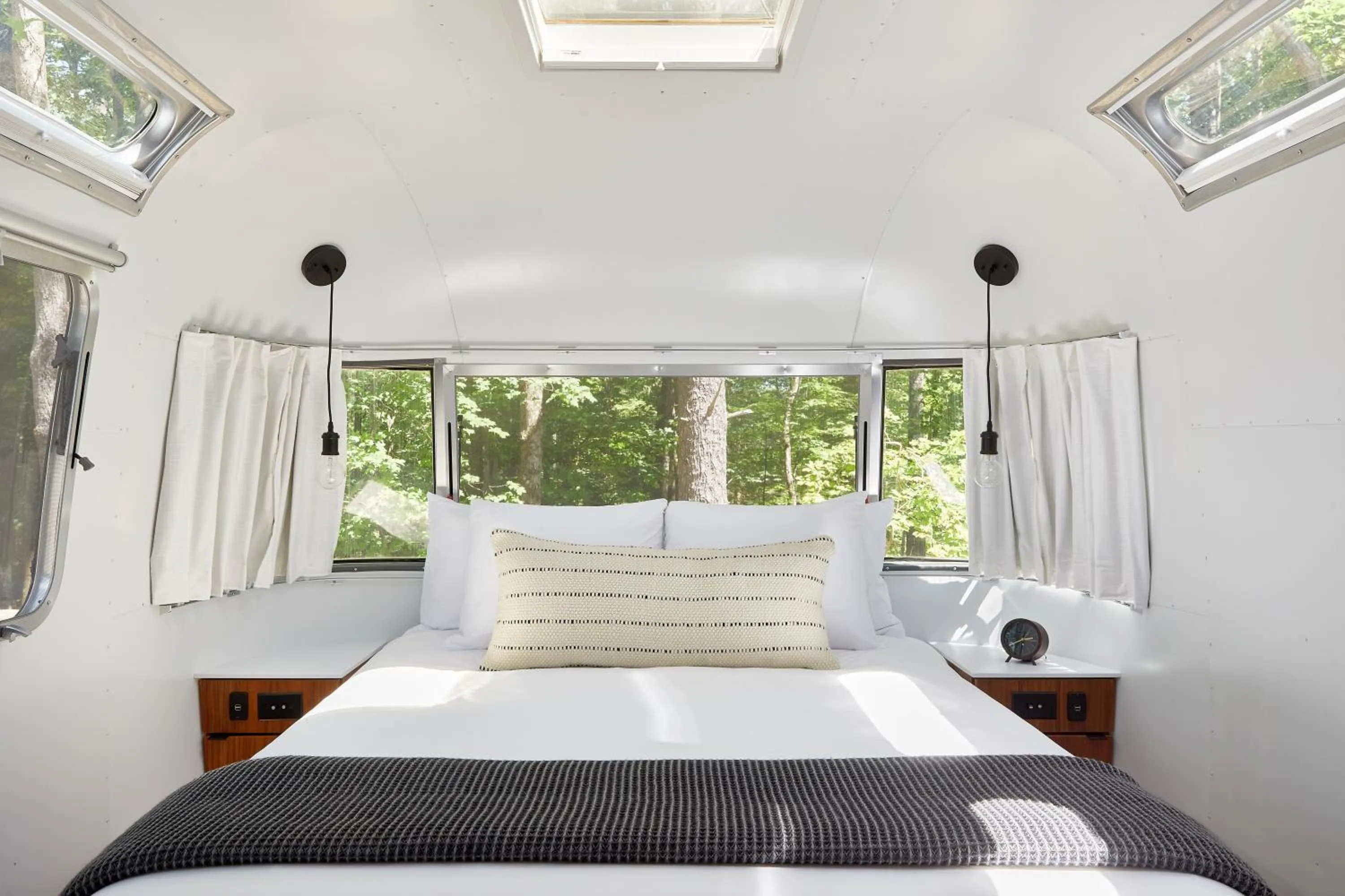 Bedroom, Bed in AutoCamp Asheville