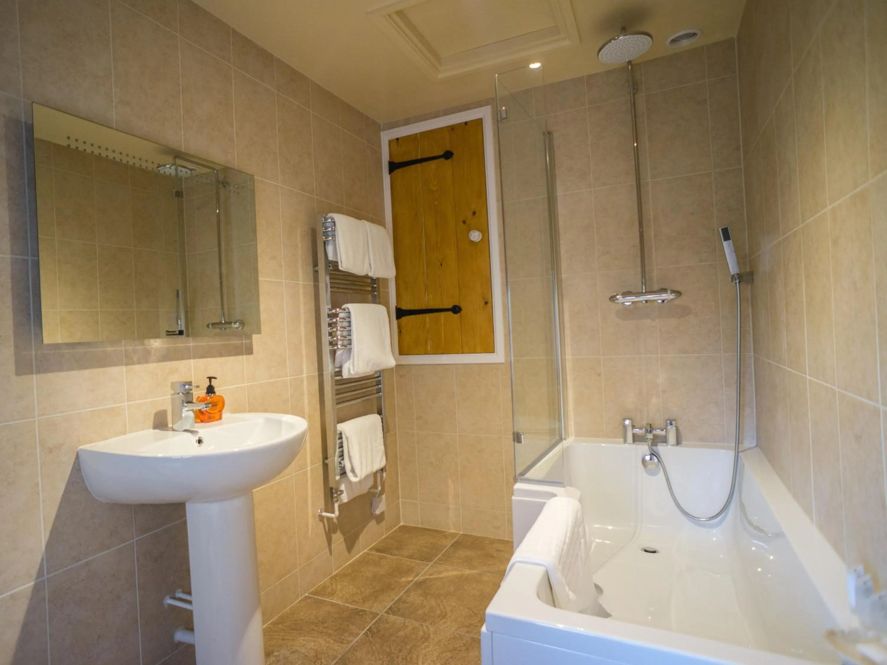 Bathroom in The Masons Arms