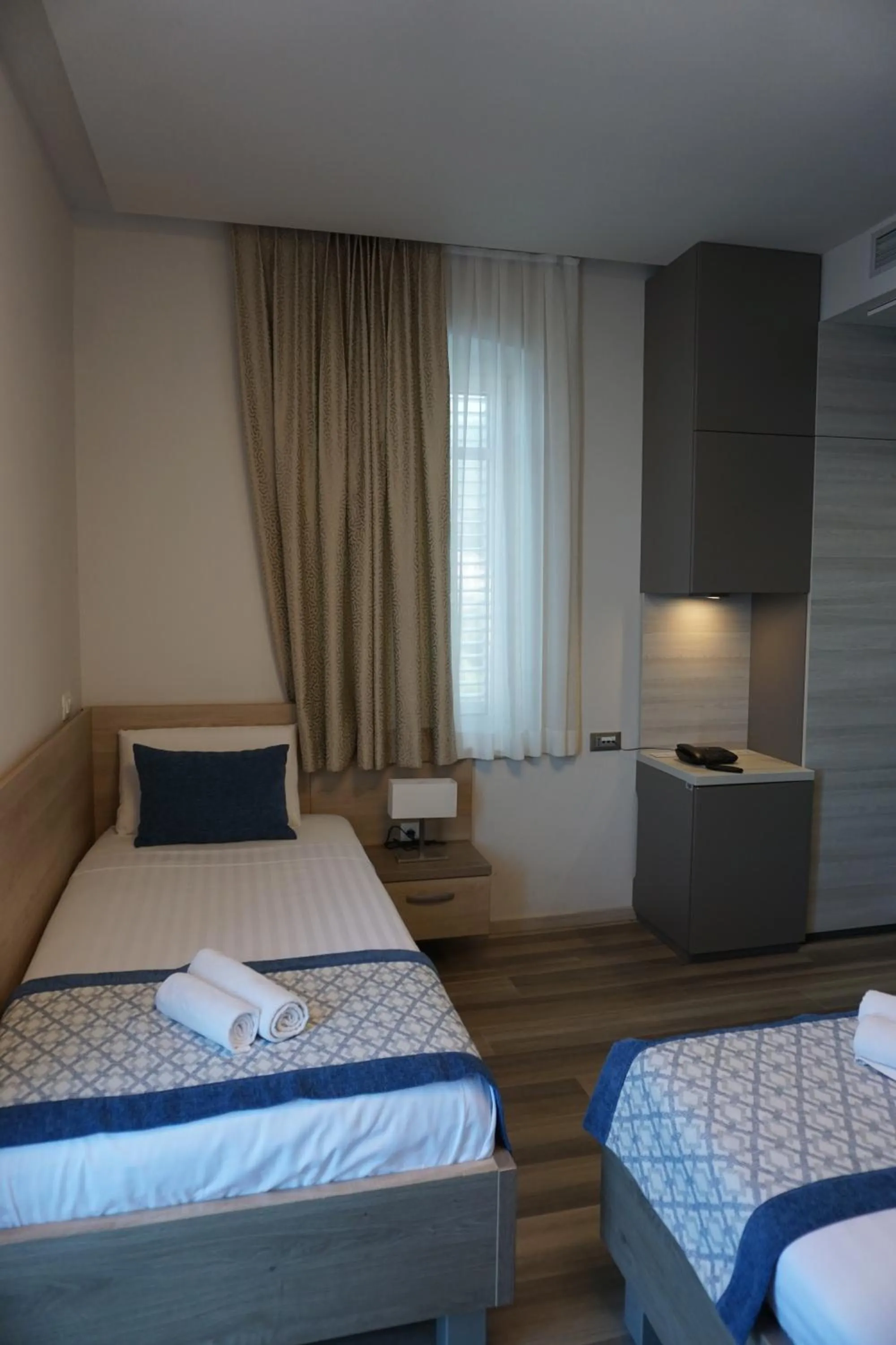 Twin Room with Balcony and Sea View in Hotel Fiesa