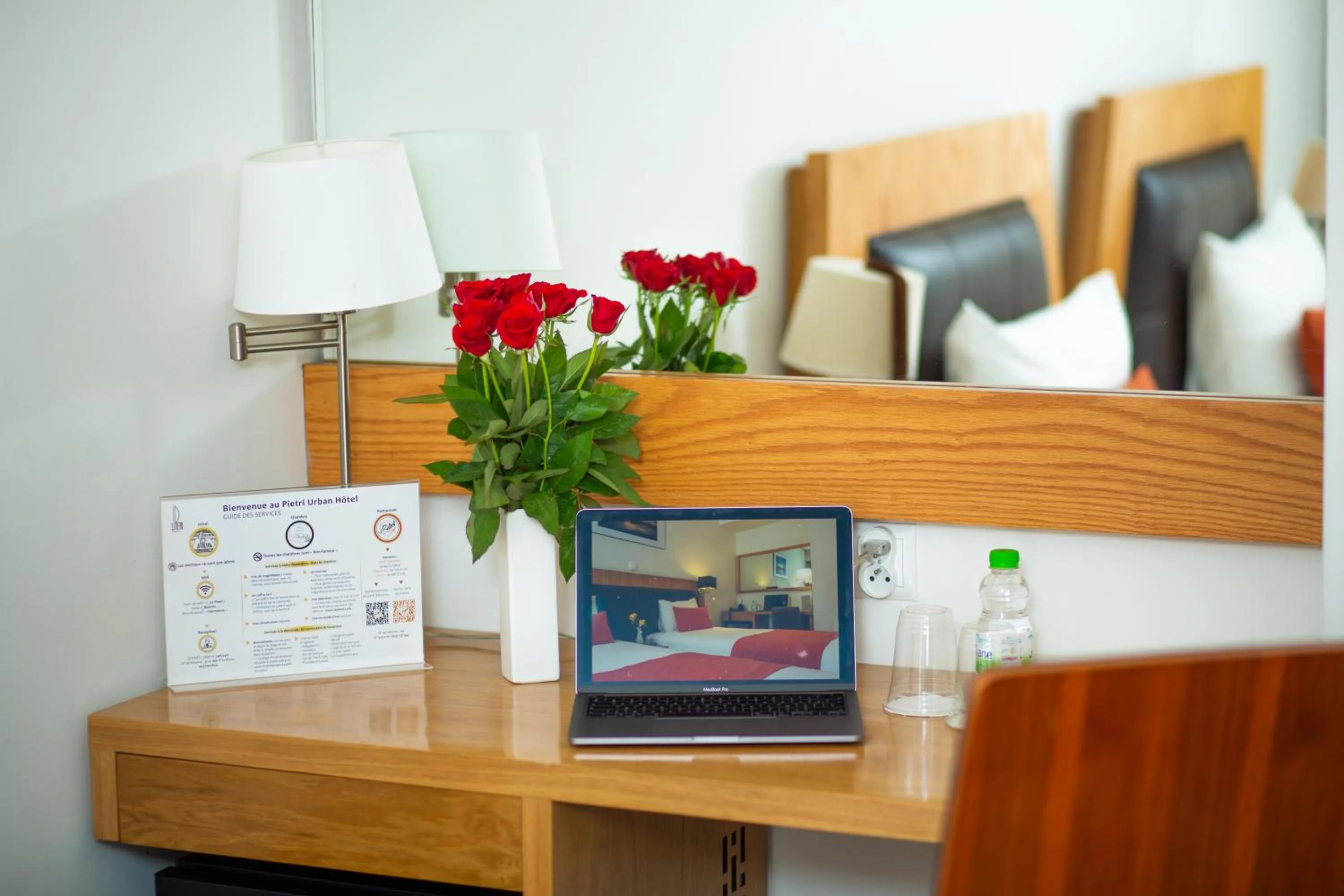 hair dresser in Le Pietri Urban Hotel