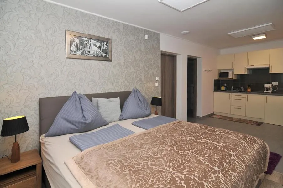 Bed in Silver Beach Apartments
