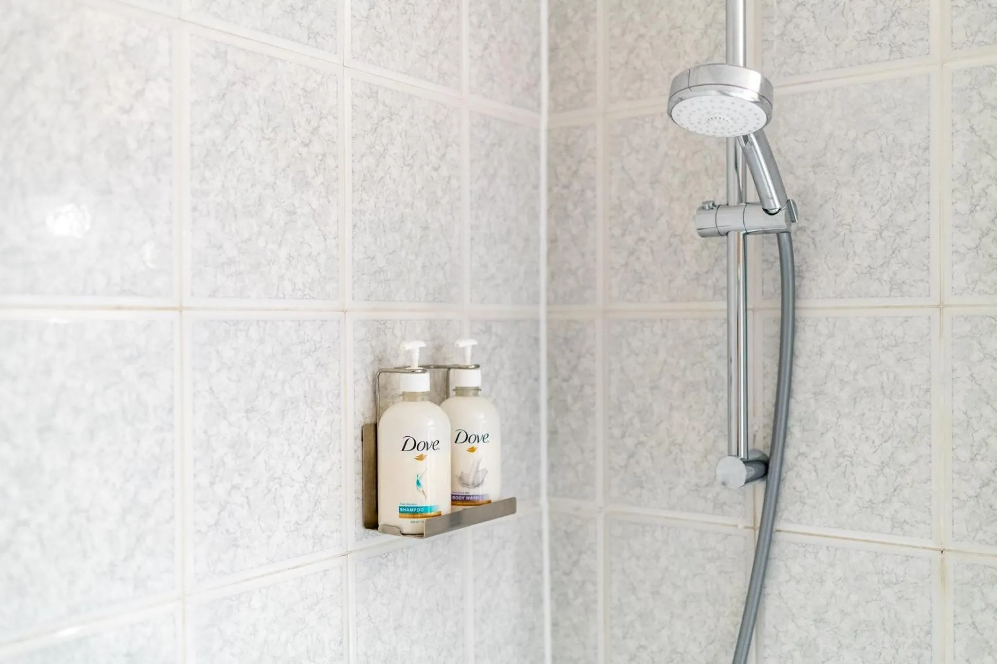 Shower in Holiday Inn Ashford - North A20 by IHG